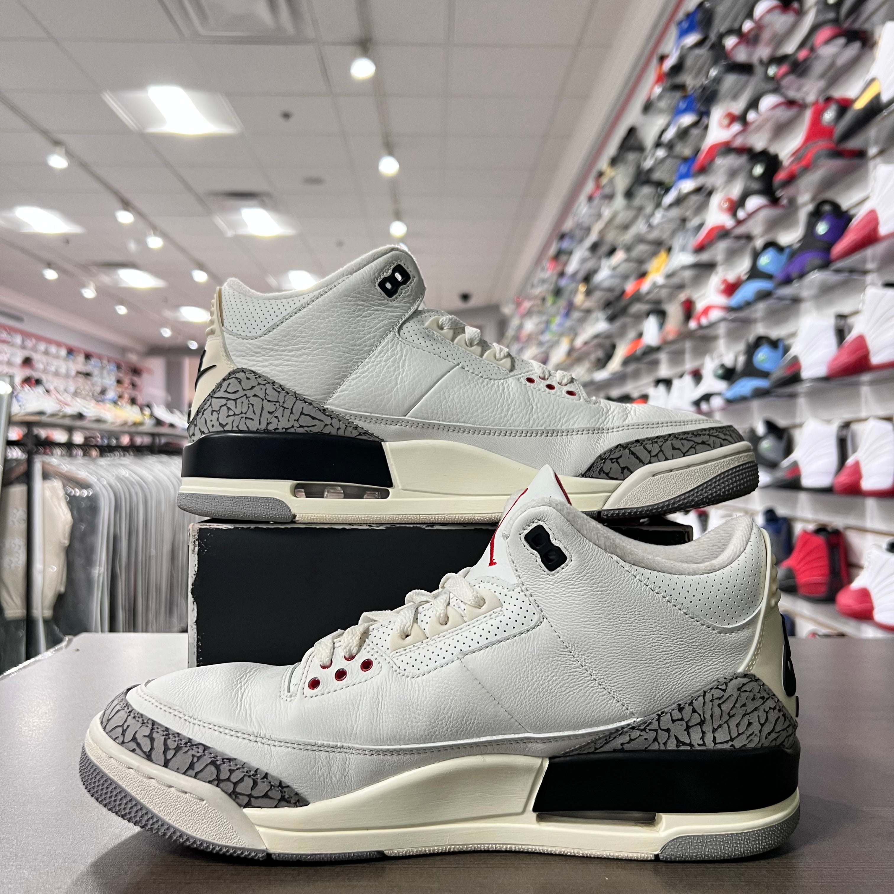 Jordan Retro 3 Mens White Cement Reimagined (Lightly Worn)