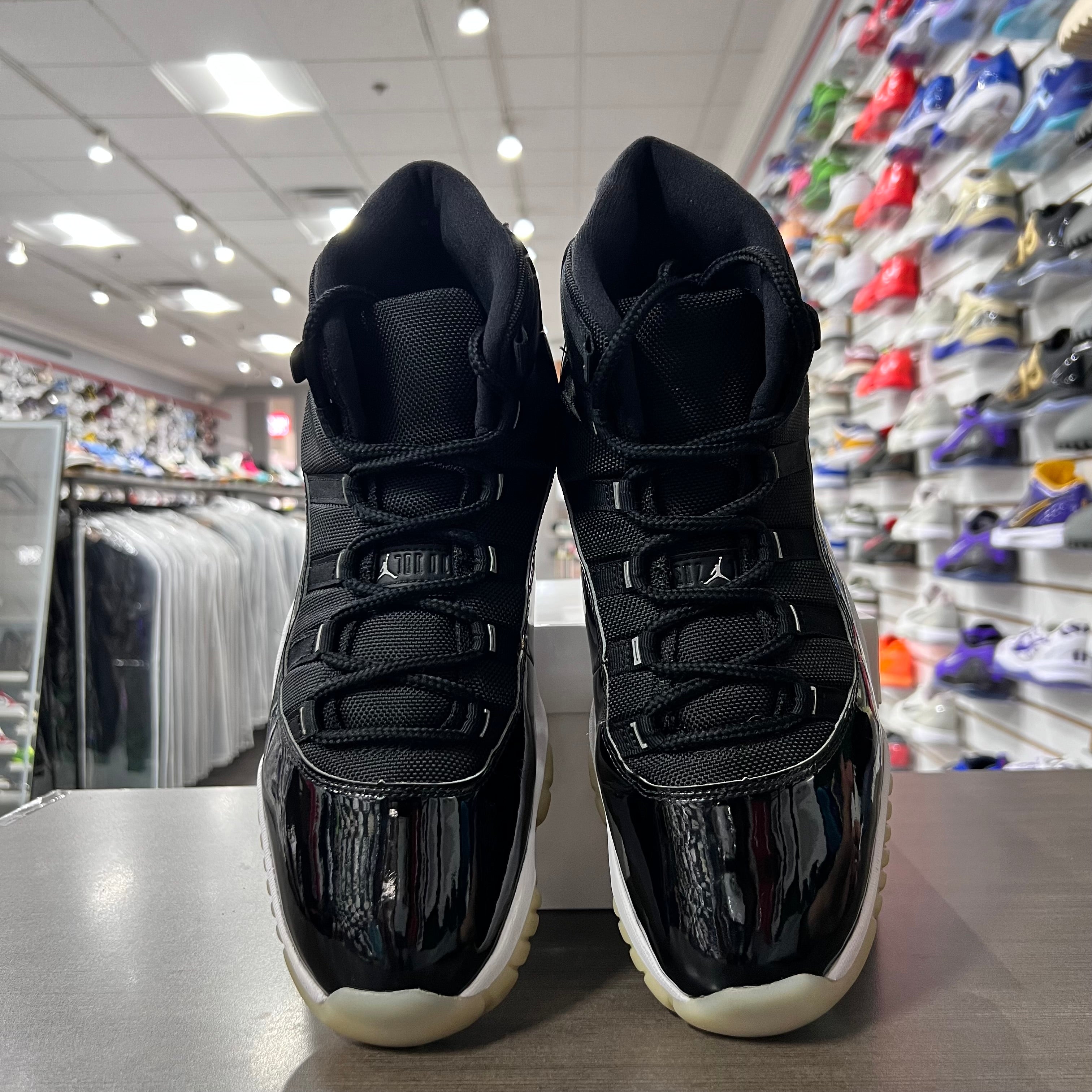 Jordan Retro 11 Mens Jubilee (Lightly Worn+Replacement Box)