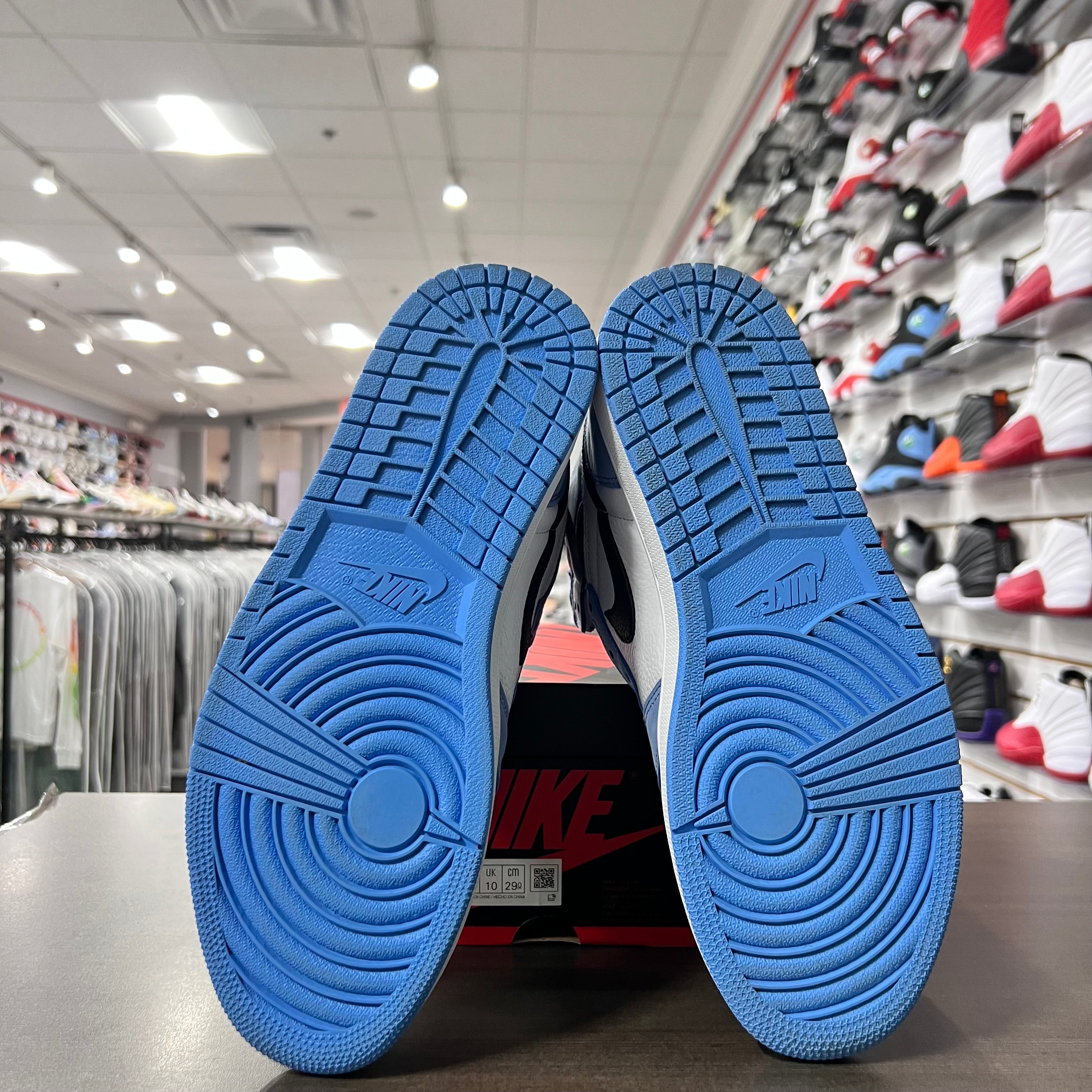 Jordan Retro 1 High Og Mens University Blue (Lightly Worn)