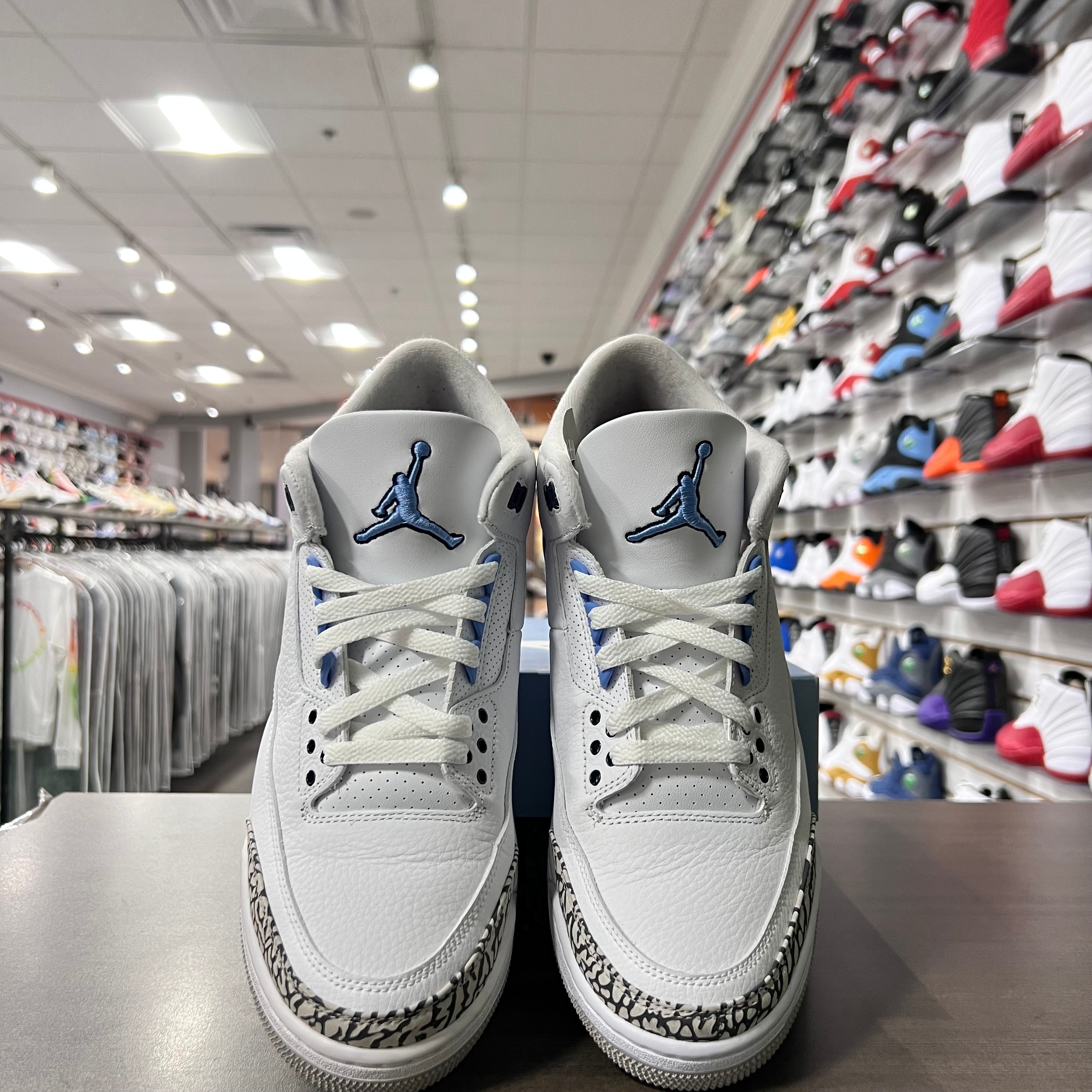 Jordan Retro 3 Mens UNC (Lightly Worn)