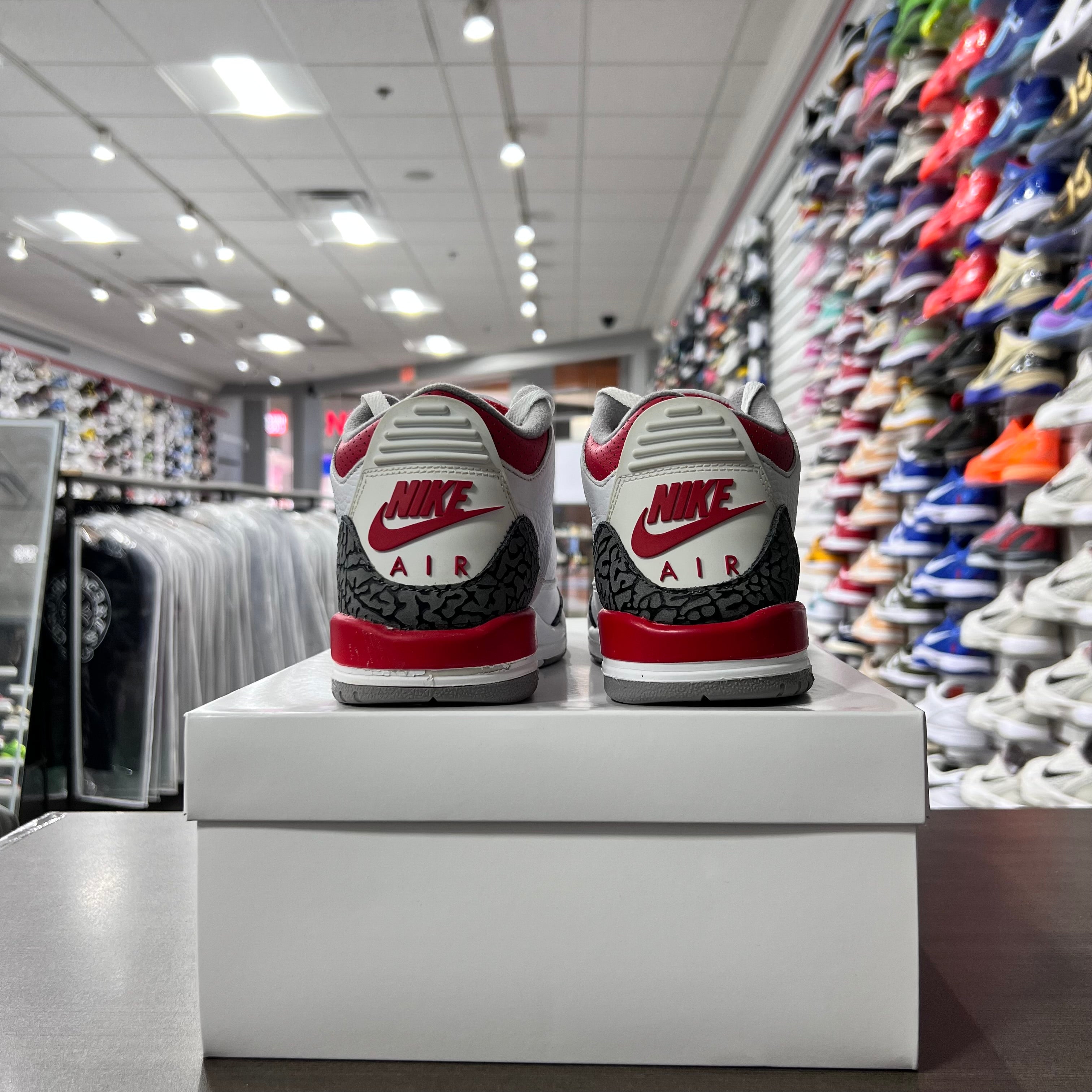 Jordan Retro 3 Gs Fire Red (Lightly Worn+Replacement Box)