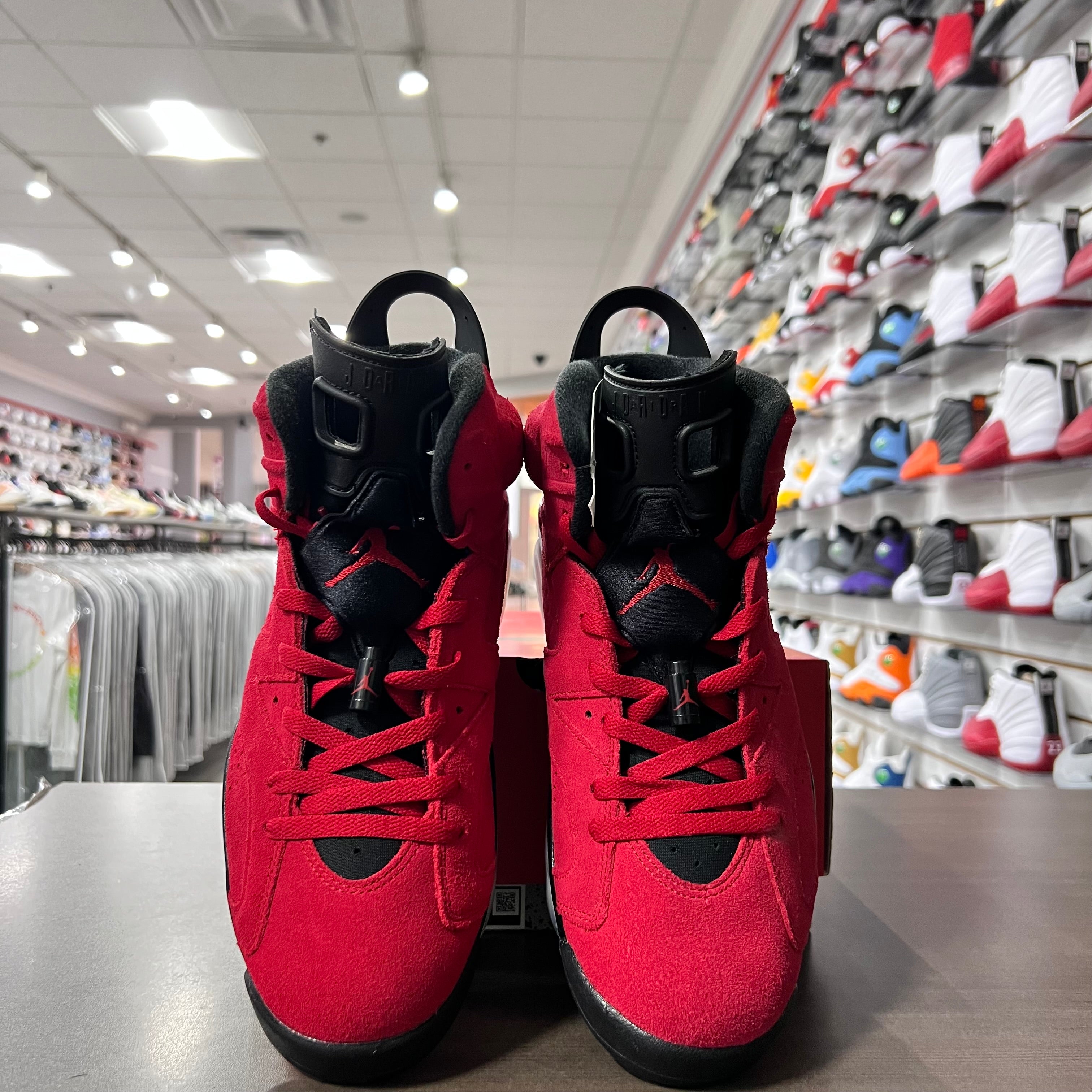 Jordan Retro 6 Mens Toro (Lightly Worn)