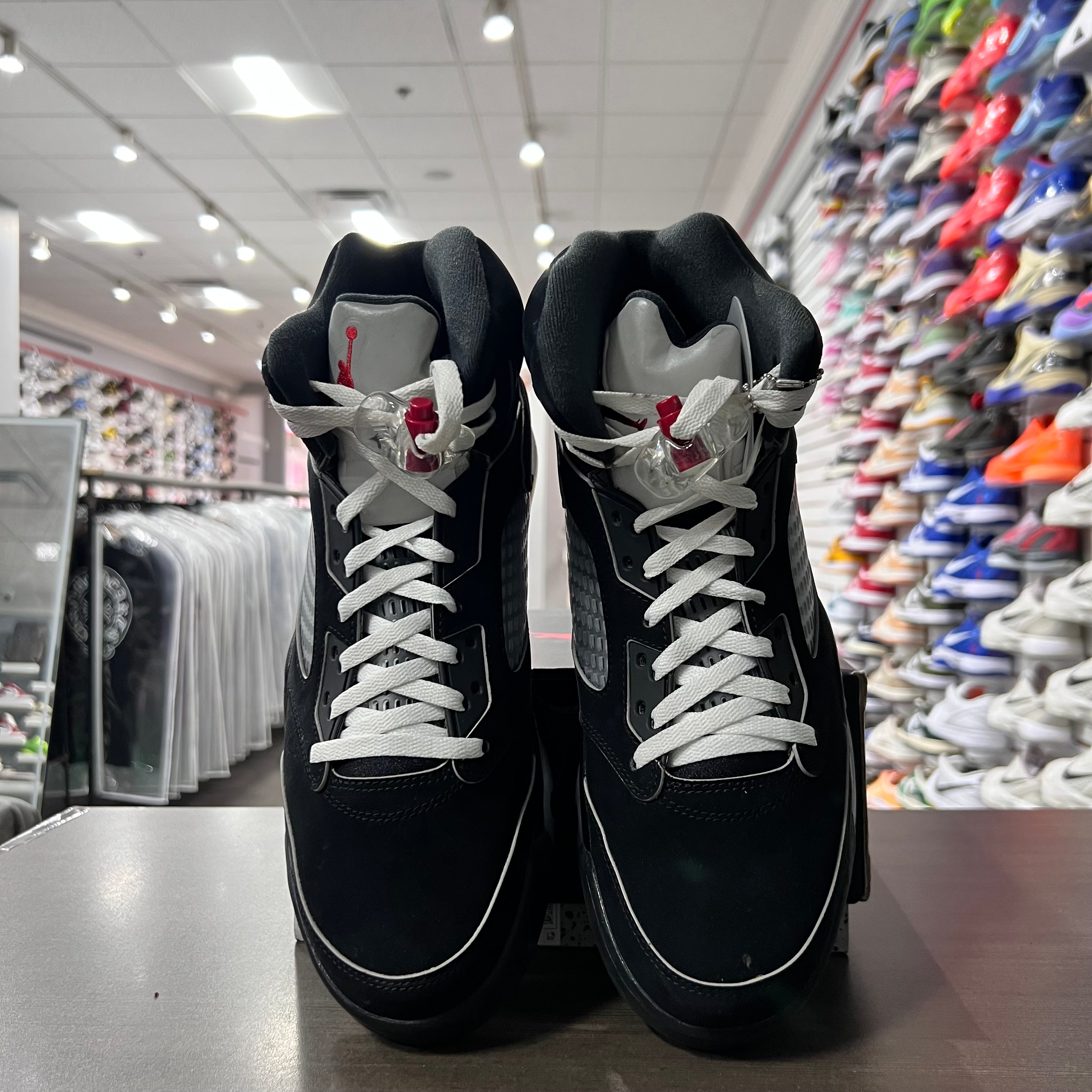 Jordan Retro 5 Men's Black Metallic Reimagined (Lightly Worn)