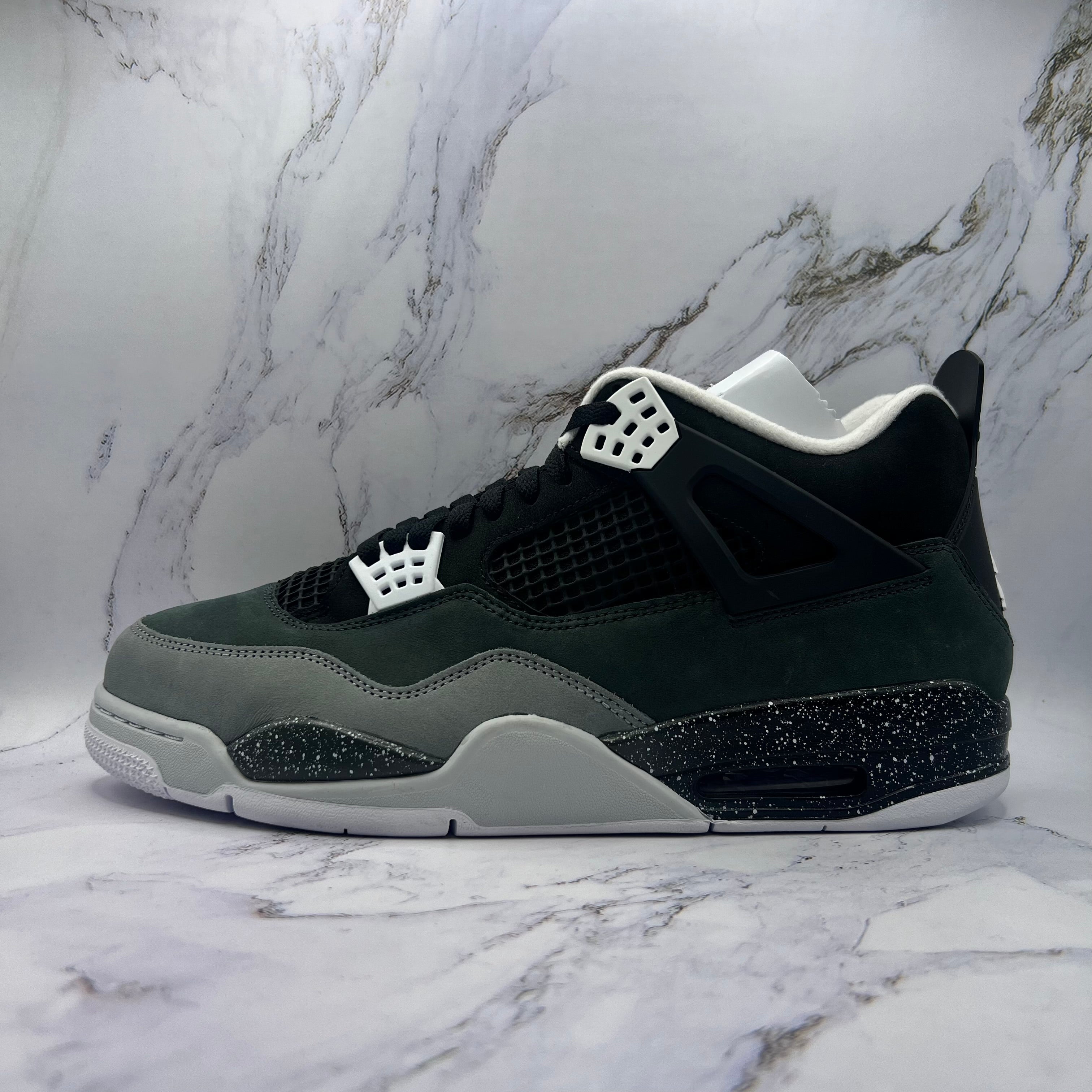 Jordan Retro 4 Men's Fear