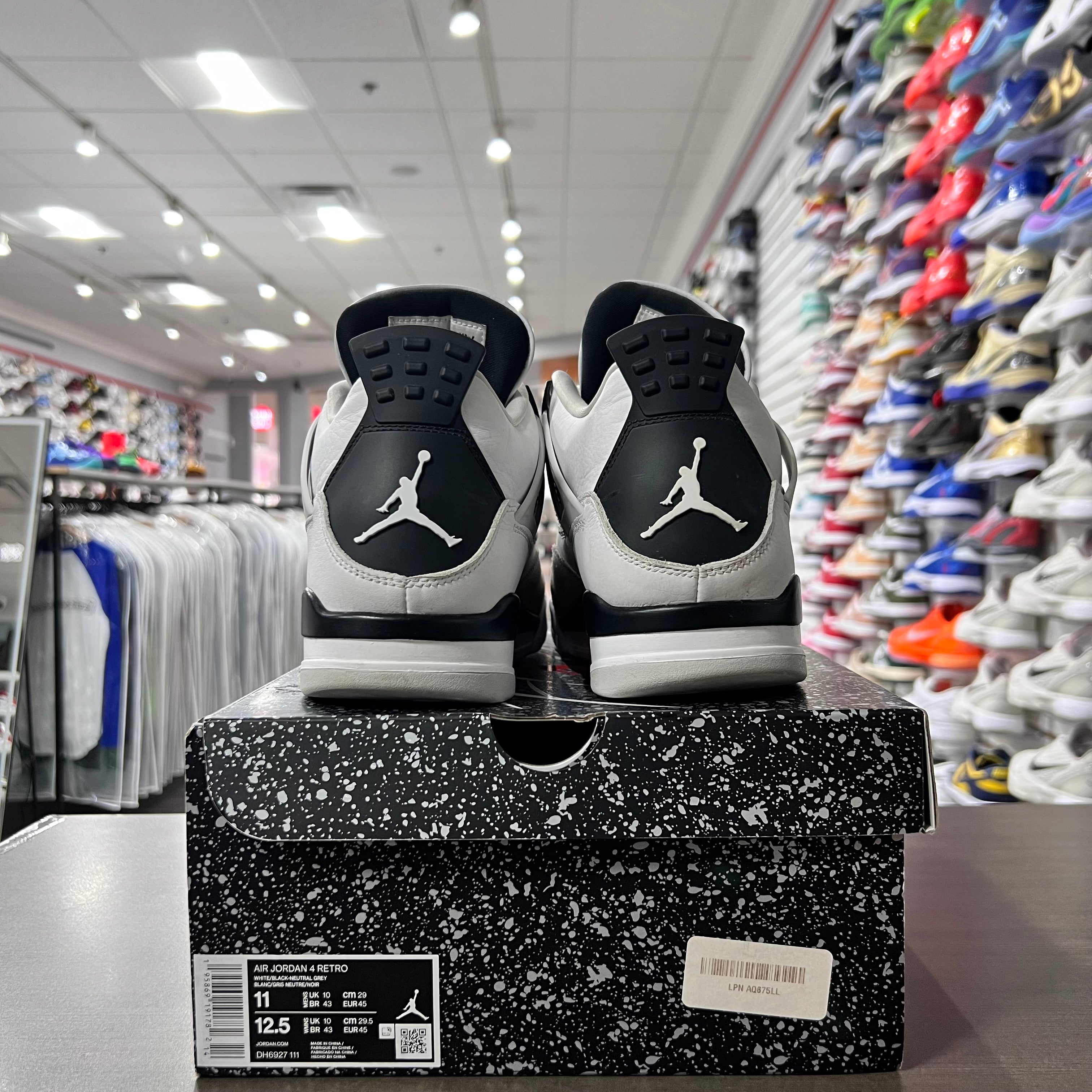 Jordan Retro 4 Mens Military Black (Lightly Worn)