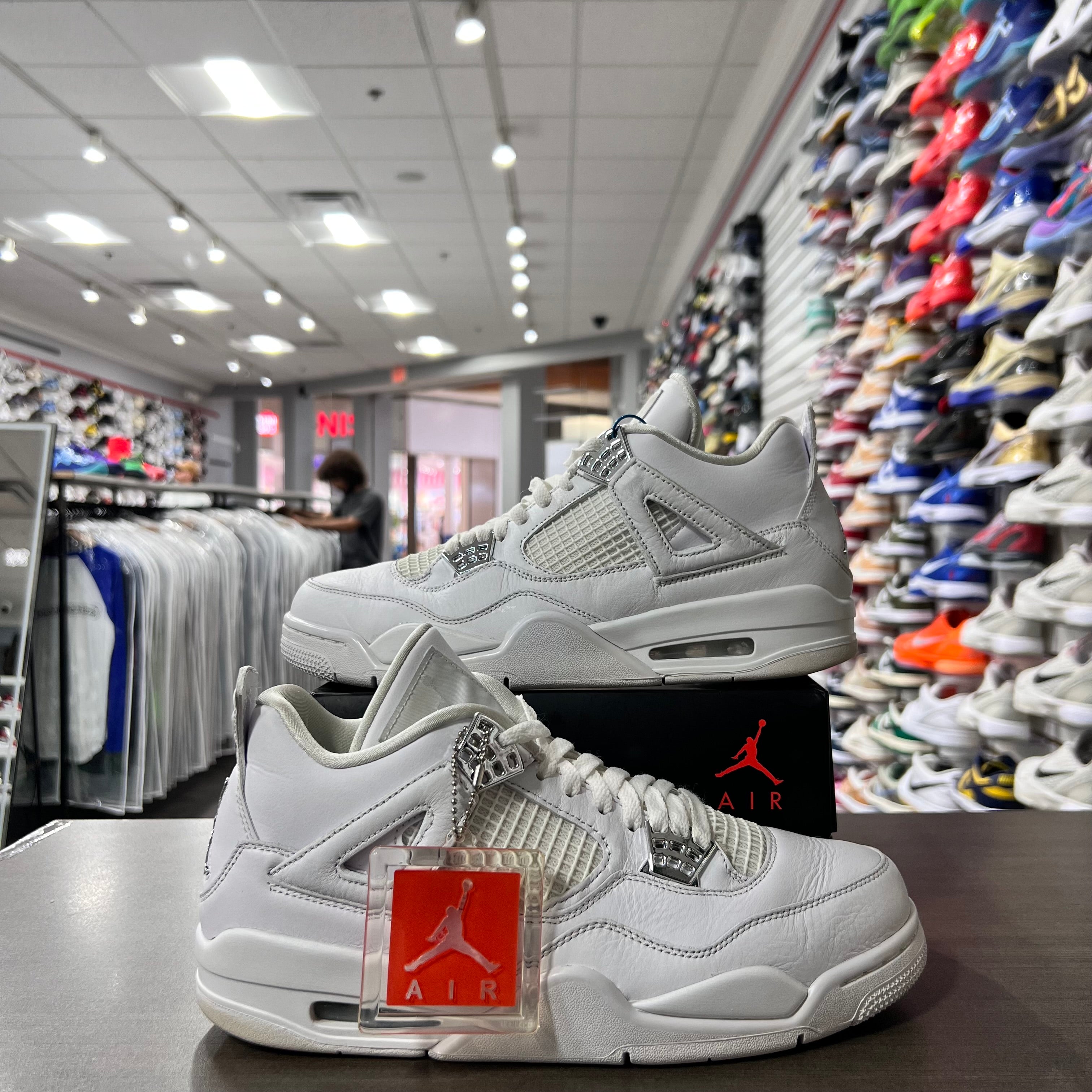 Jordan Retro 4 Mens Pure Money (Lightly Worn+Replacement Box)
