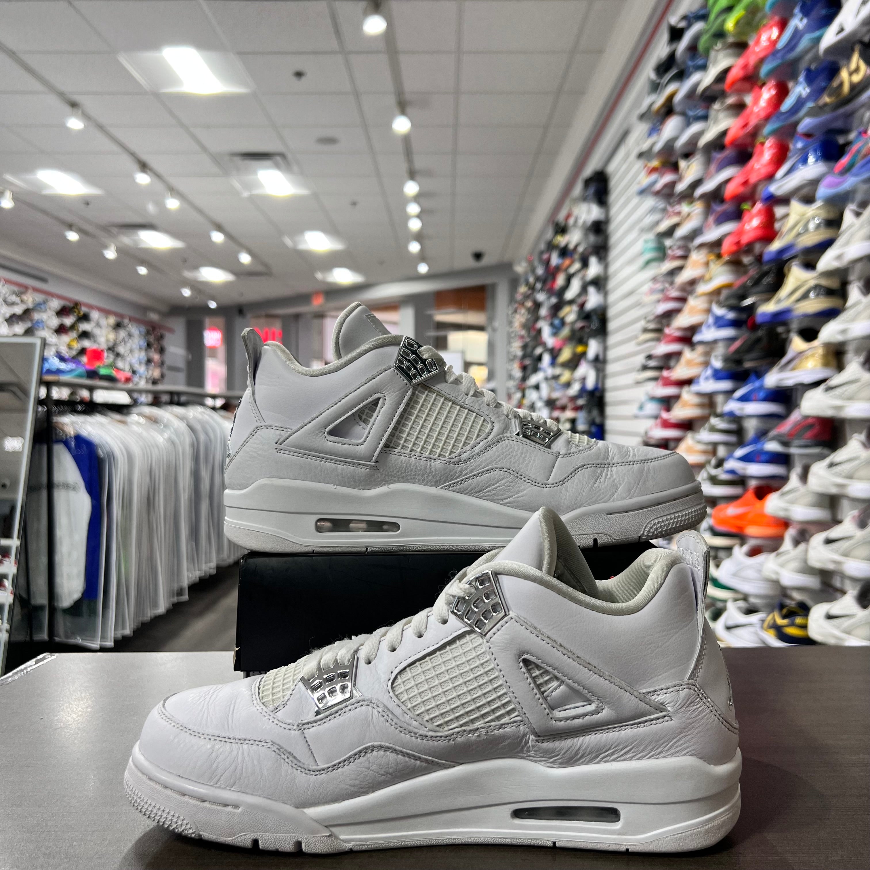 Jordan Retro 4 Mens Pure Money (Lightly Worn+Replacement Box)