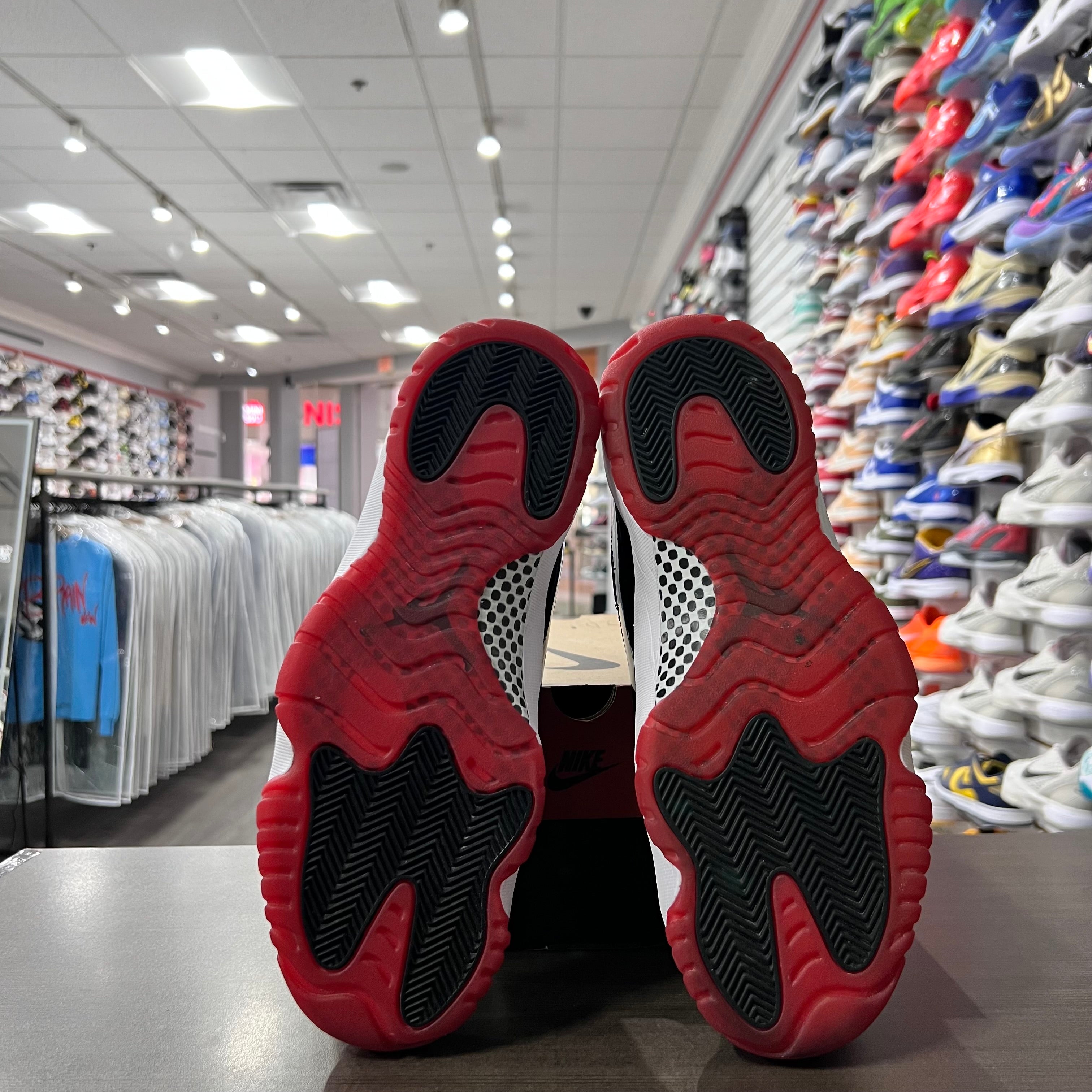 Jordan Retro 11 Bred (Lightly Worn)