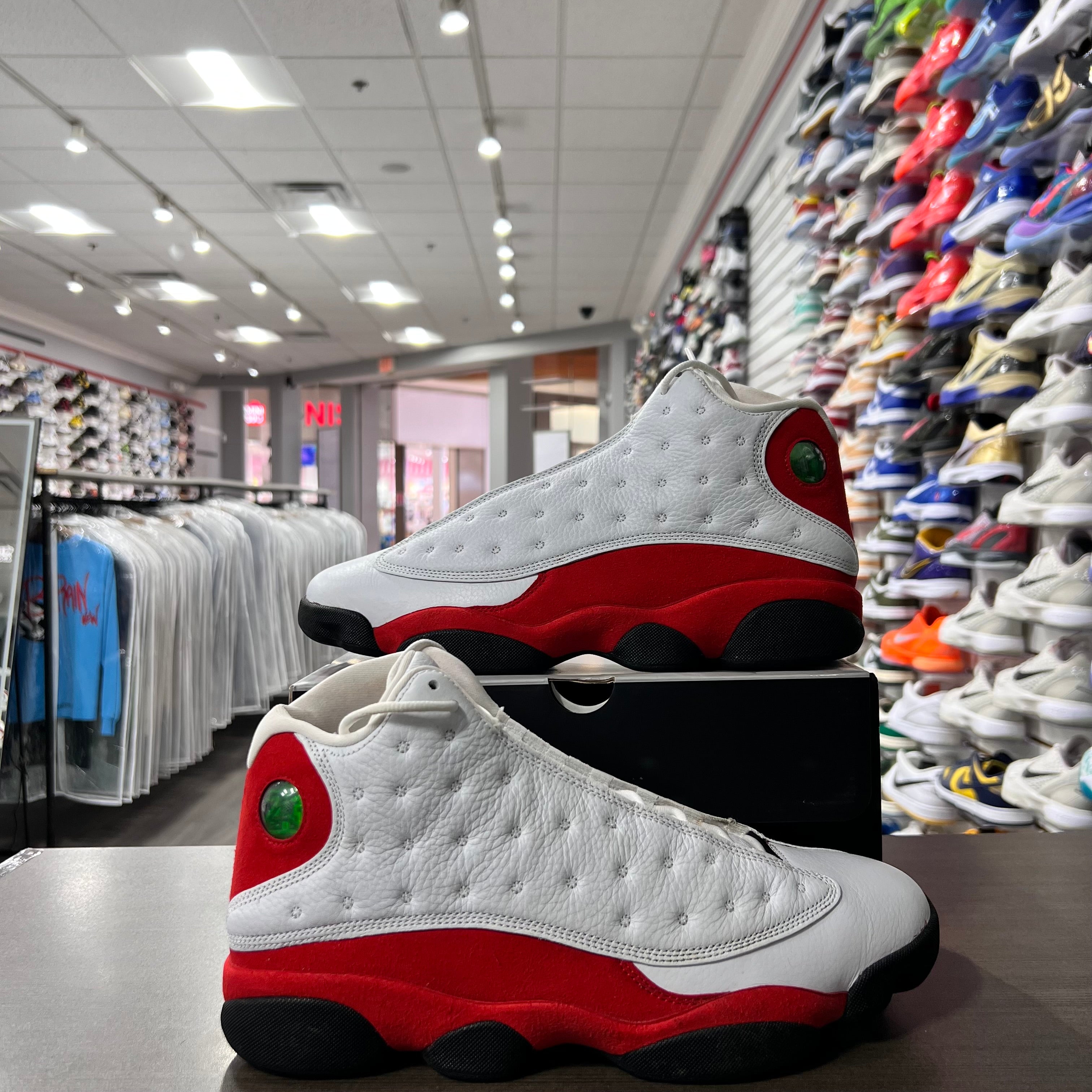Jordan Retro 13 Mens Chicago (Lightly Worn+Replacement Box)