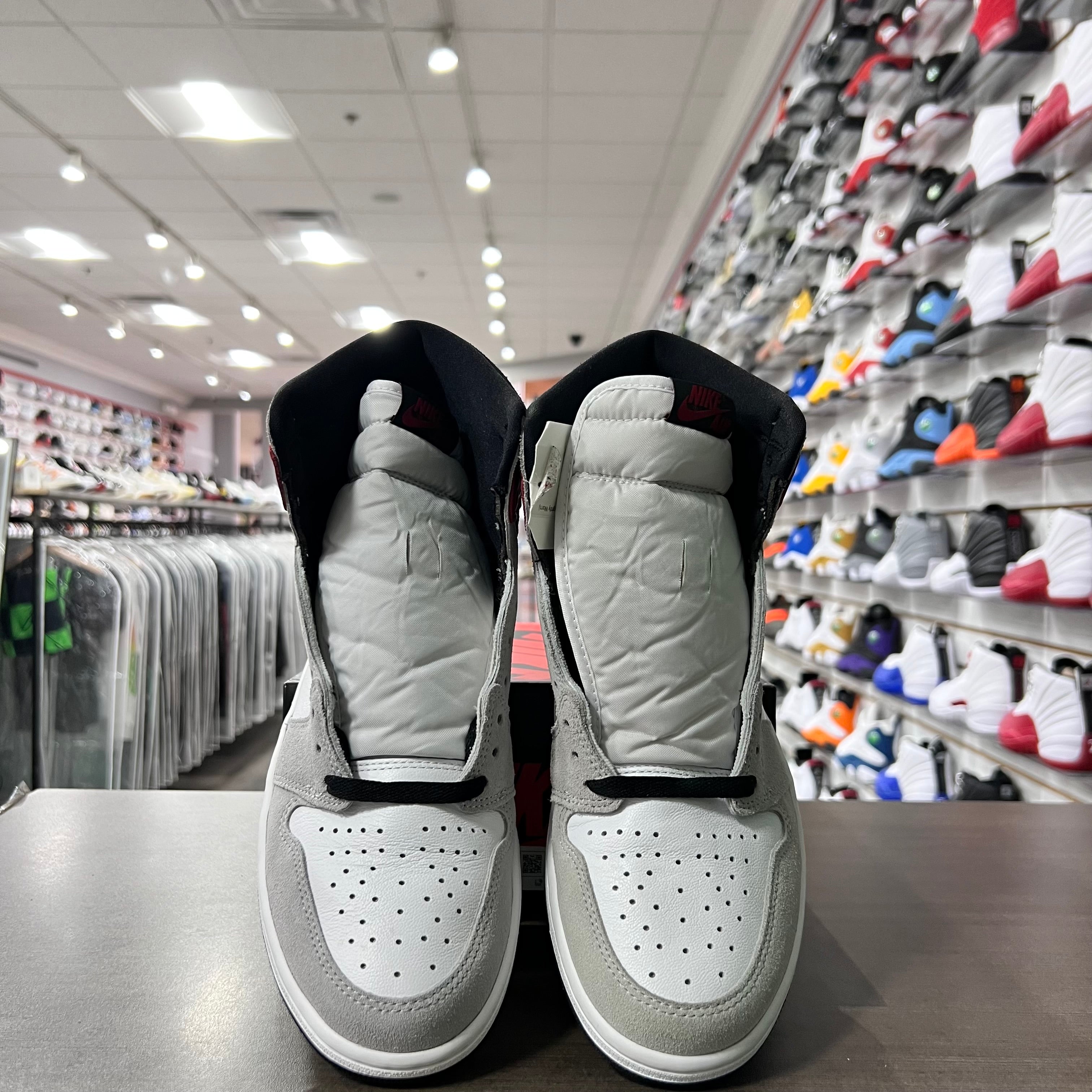 Jordan Retro 1 High Og Mens Smoke Grey (Lightly Worn)