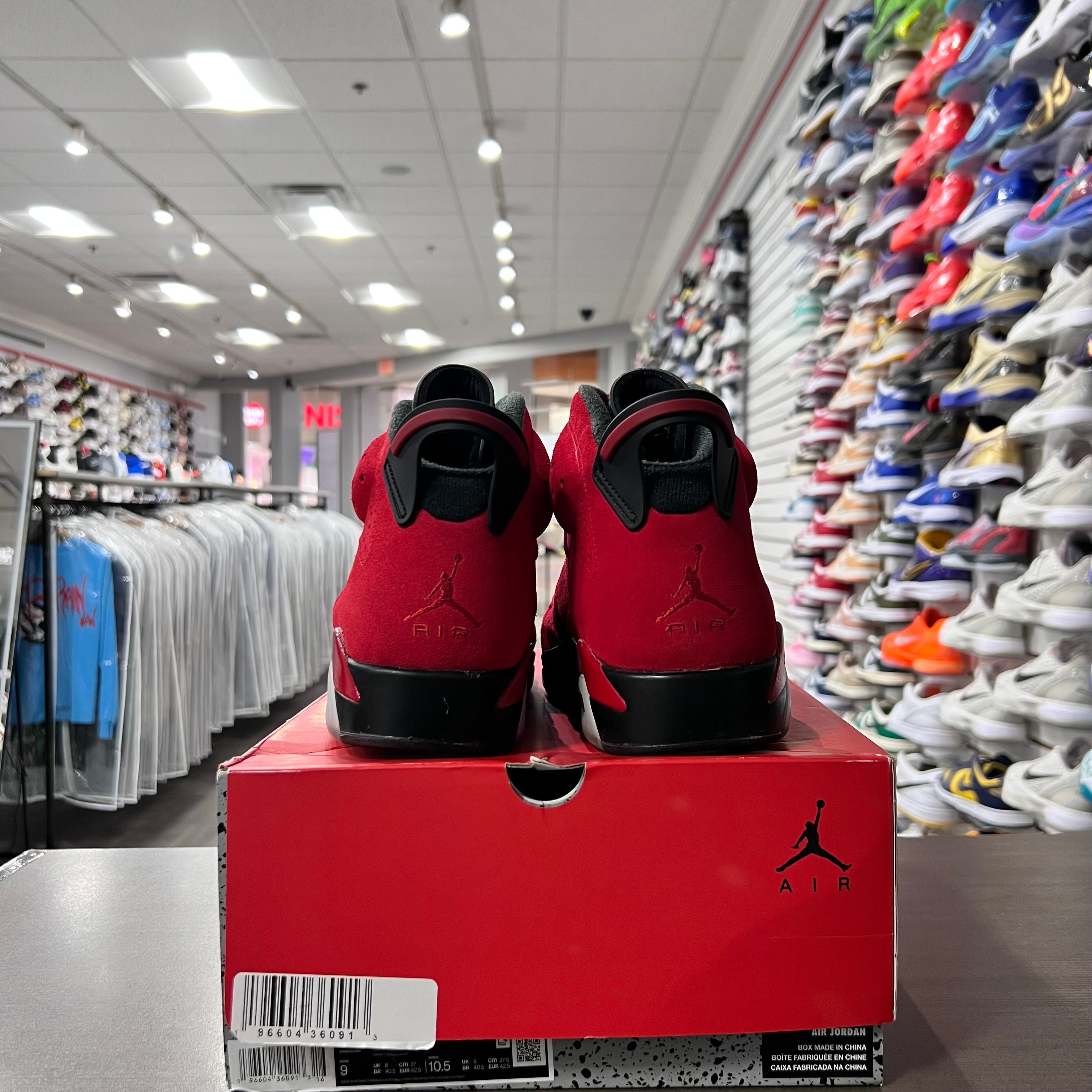 Jordan Retro 6 Mens Toro Bravo (Lightly Worn)