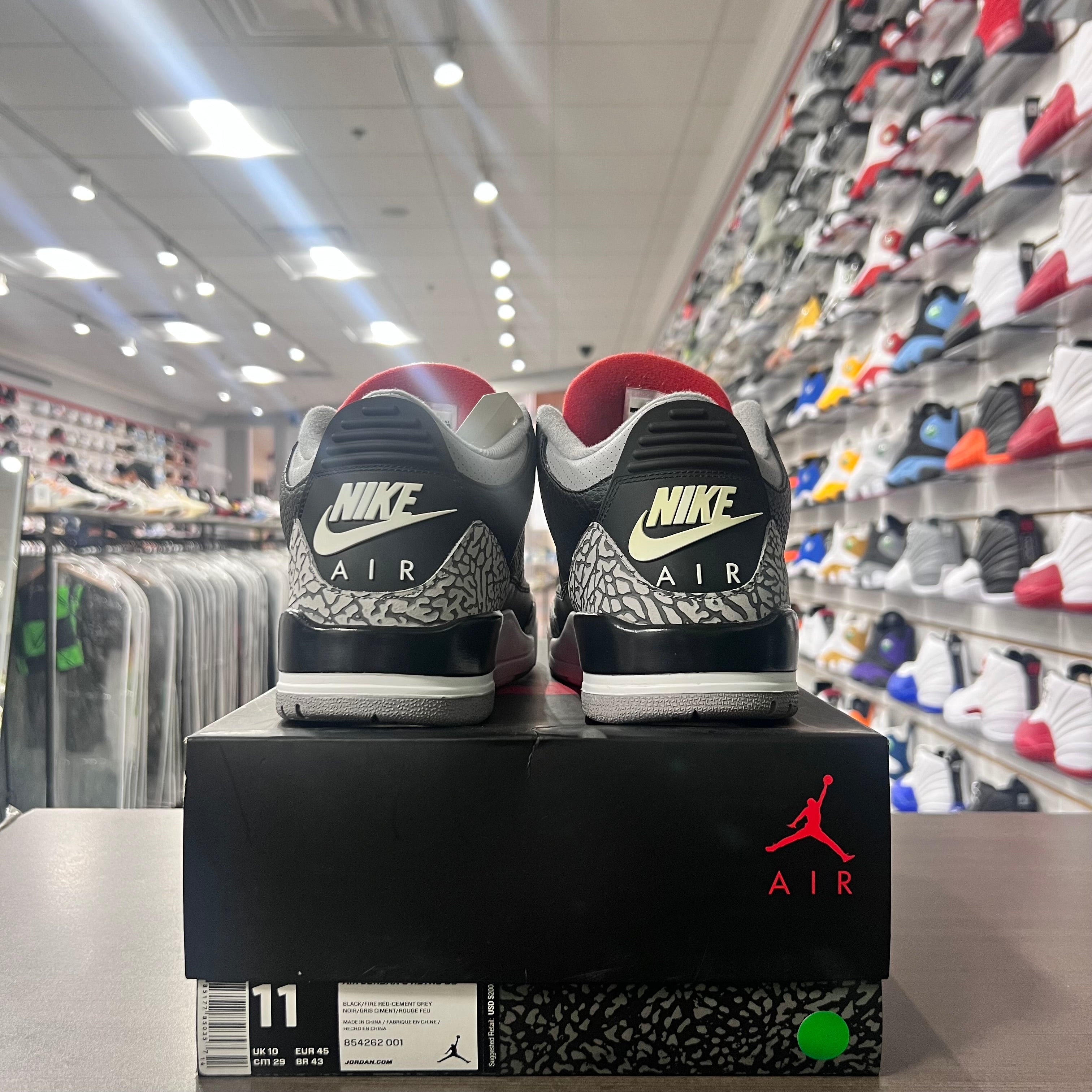 Jordan Retro 3 Mens Black Cement (2018) (Lightly Worn)