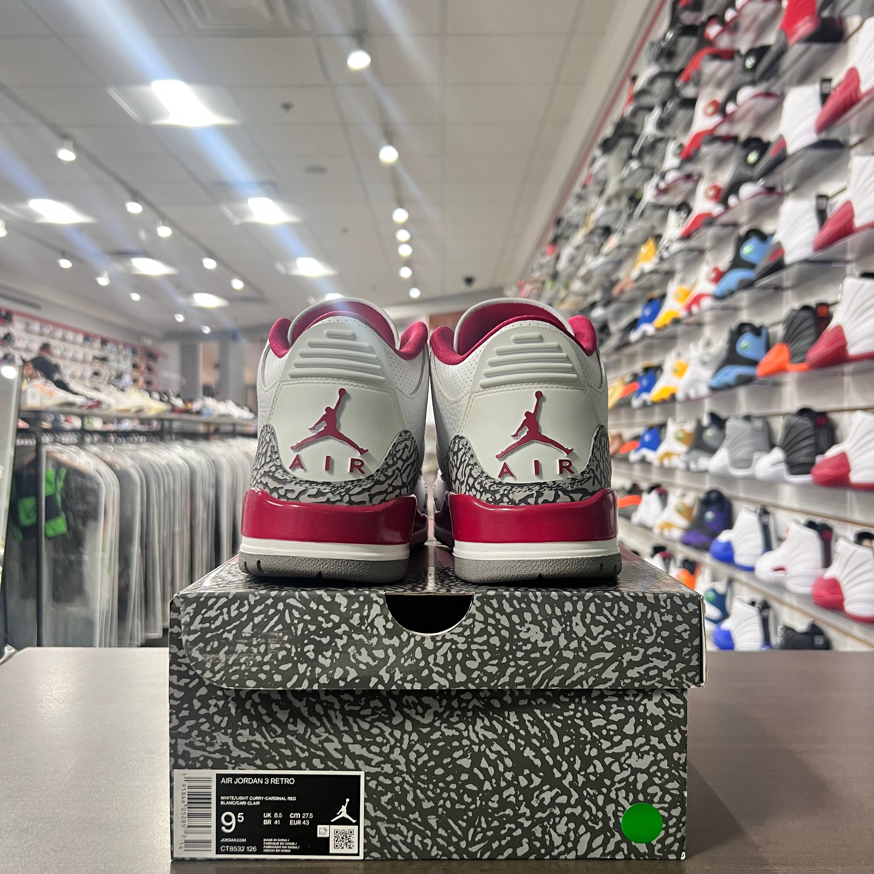 Jordan Retro 3 Mens Cardinal (Lightly Worn)