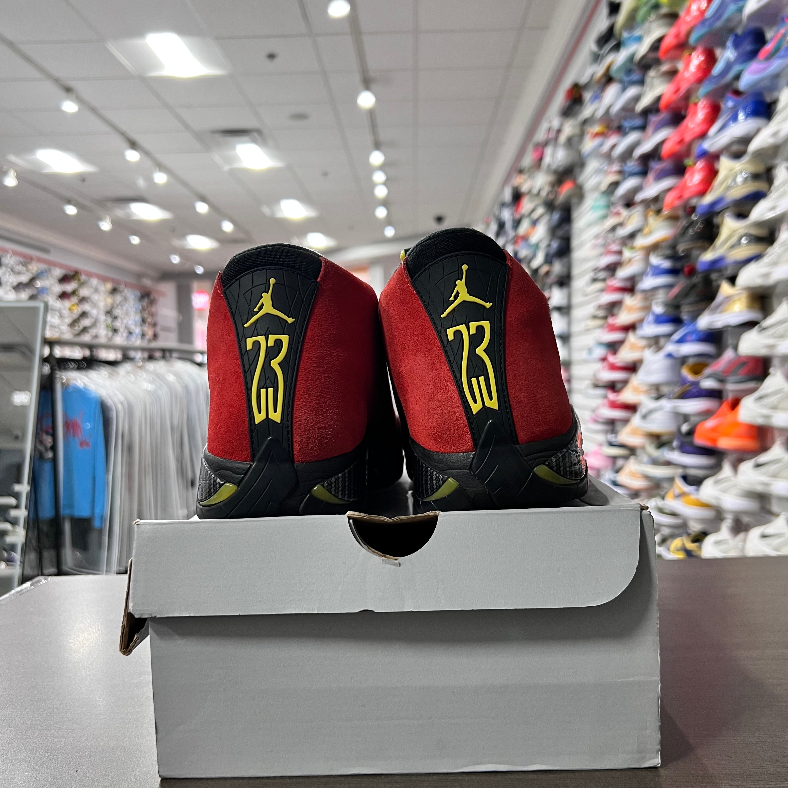 Jordan Retro 14 Mens Ferrari (Lightly Worn+Repalcement Box)