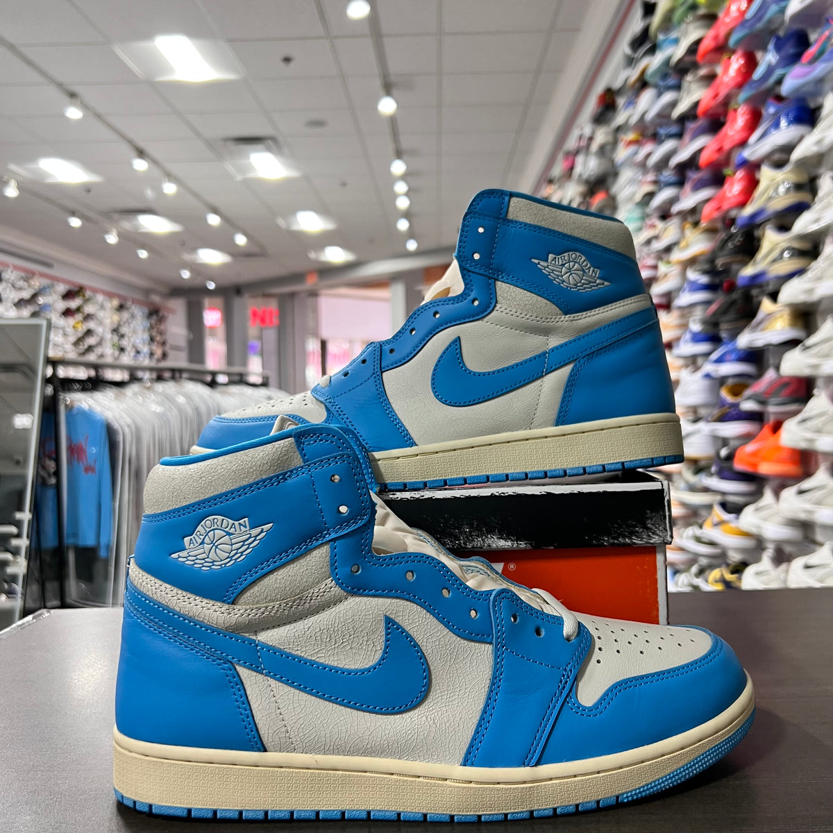 Jordan 1 Retro High OG UNC Reimagined (Lightly Worn)