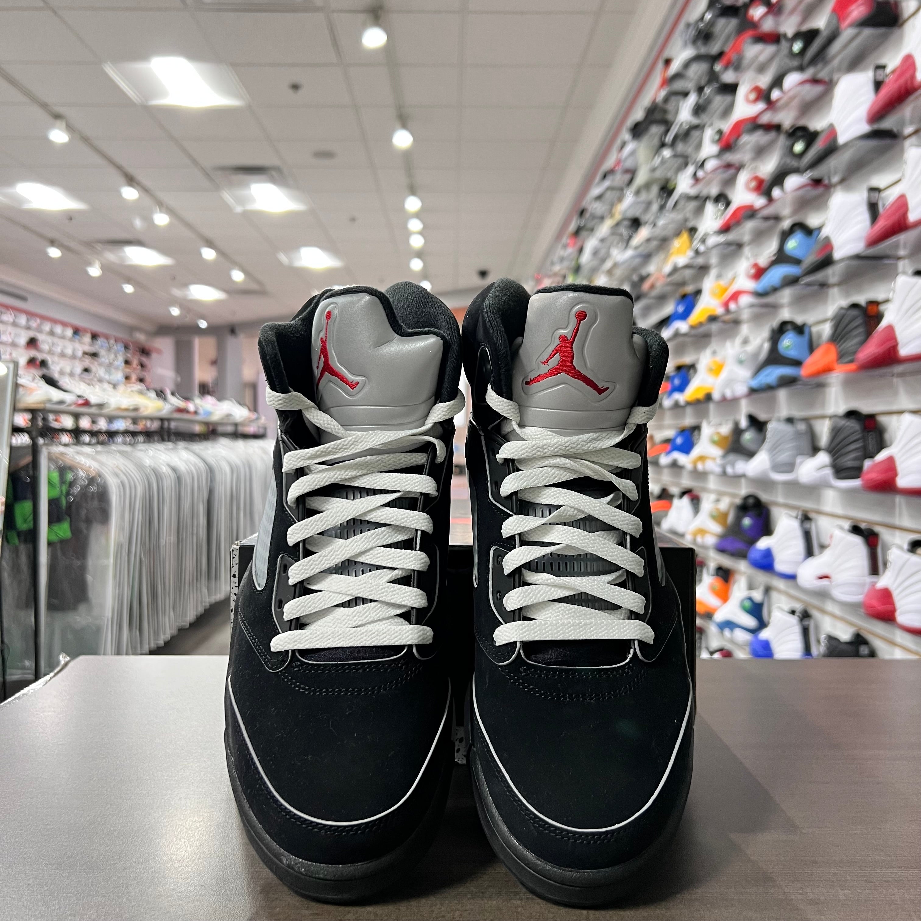 Jordan Retro 5 Mens Black Metallic Reimagined (Lightly Worn)