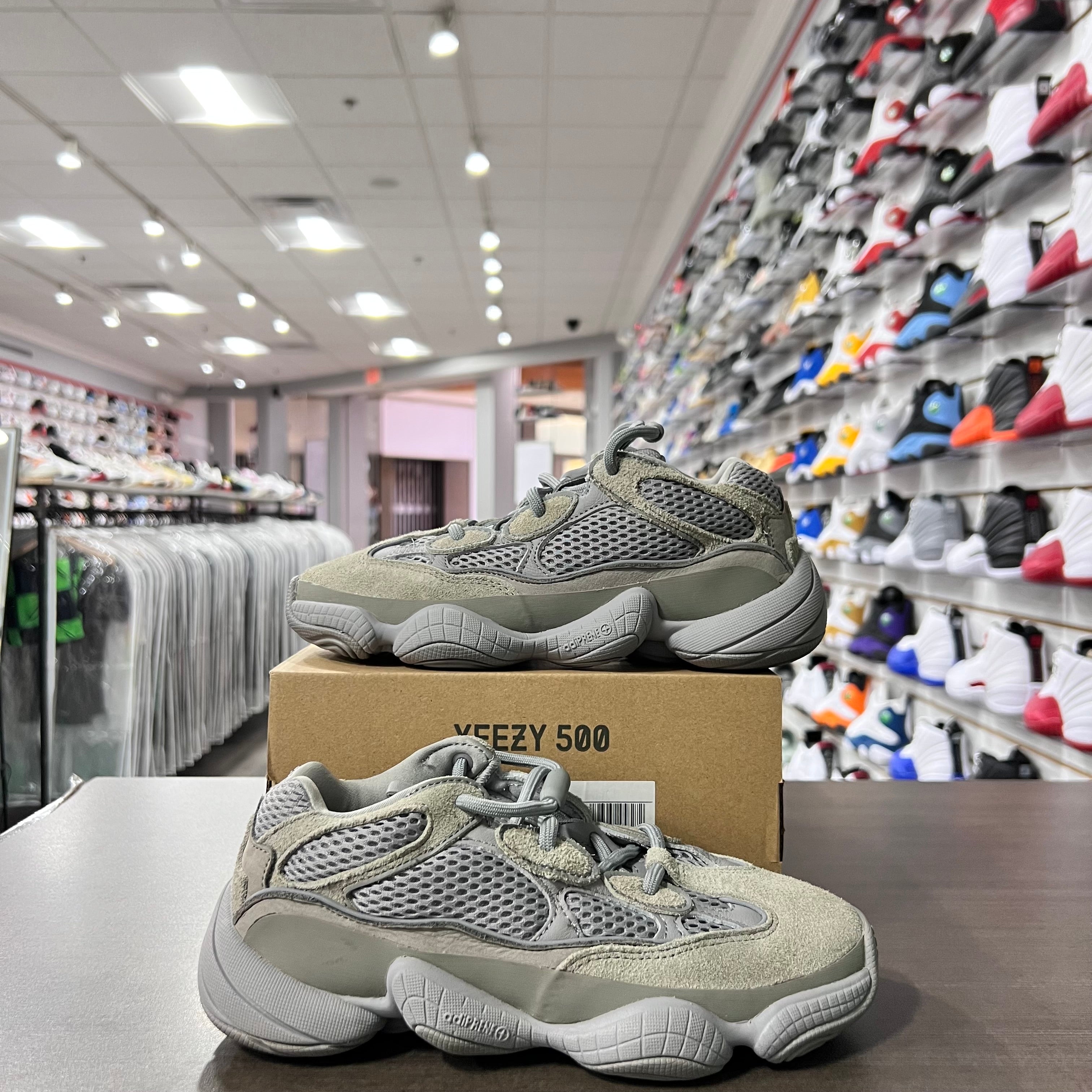 Yeezy 500 Stone Salt (Lightly Worn)