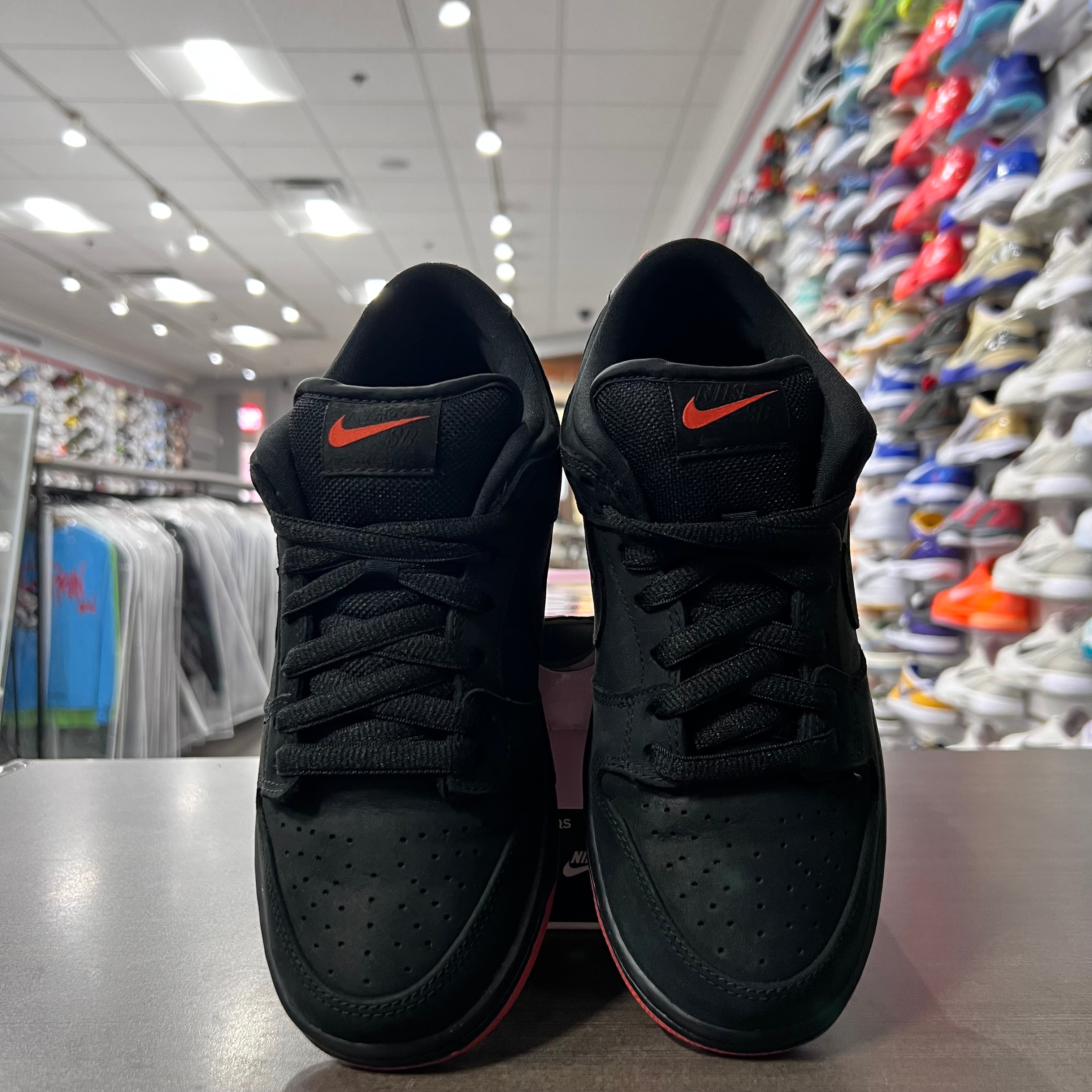 Nike SB Dunk Low Black Pigeon (Lightly Worn)