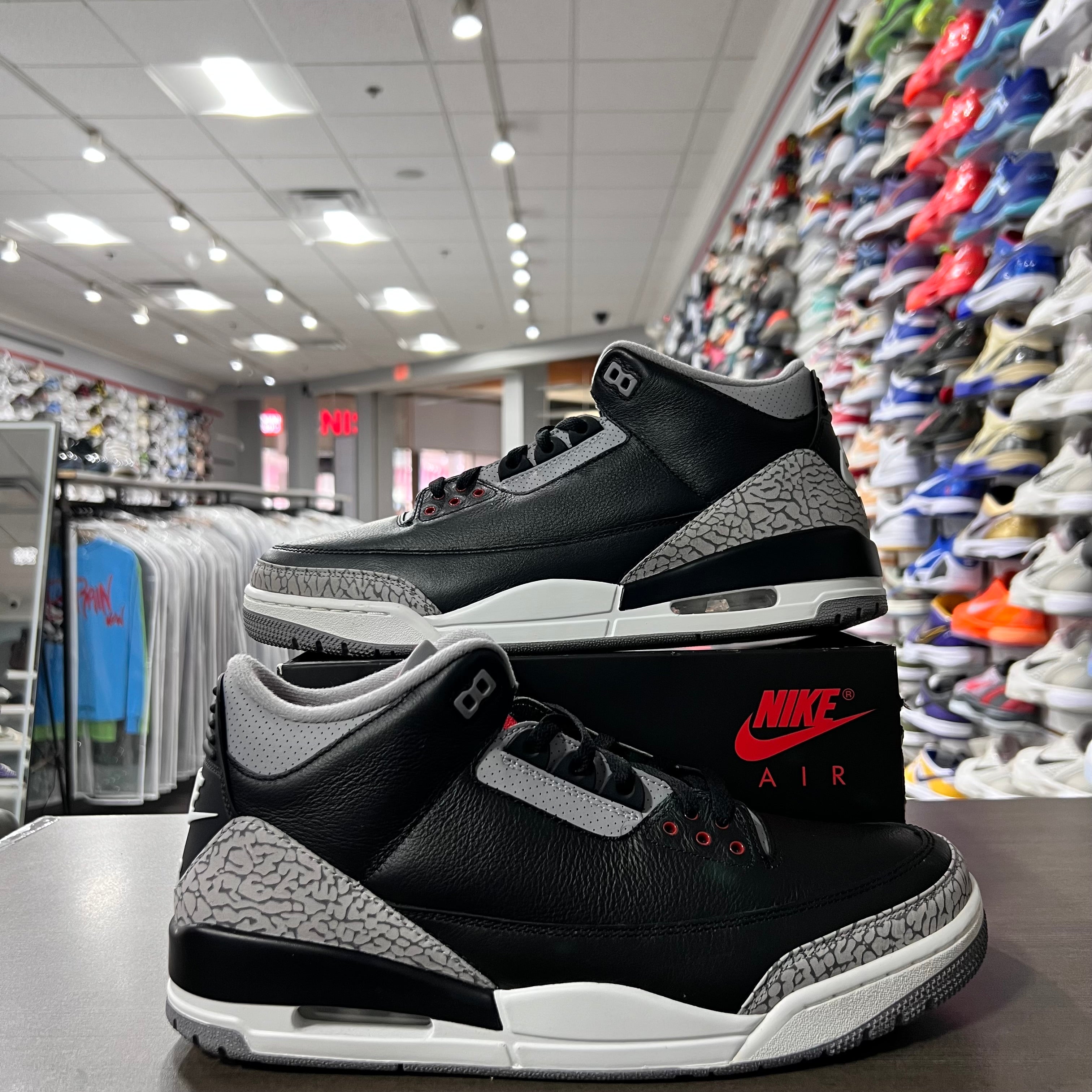 Jordan Retro 3 Mens Black Cement (2024)(Lightly Worn)