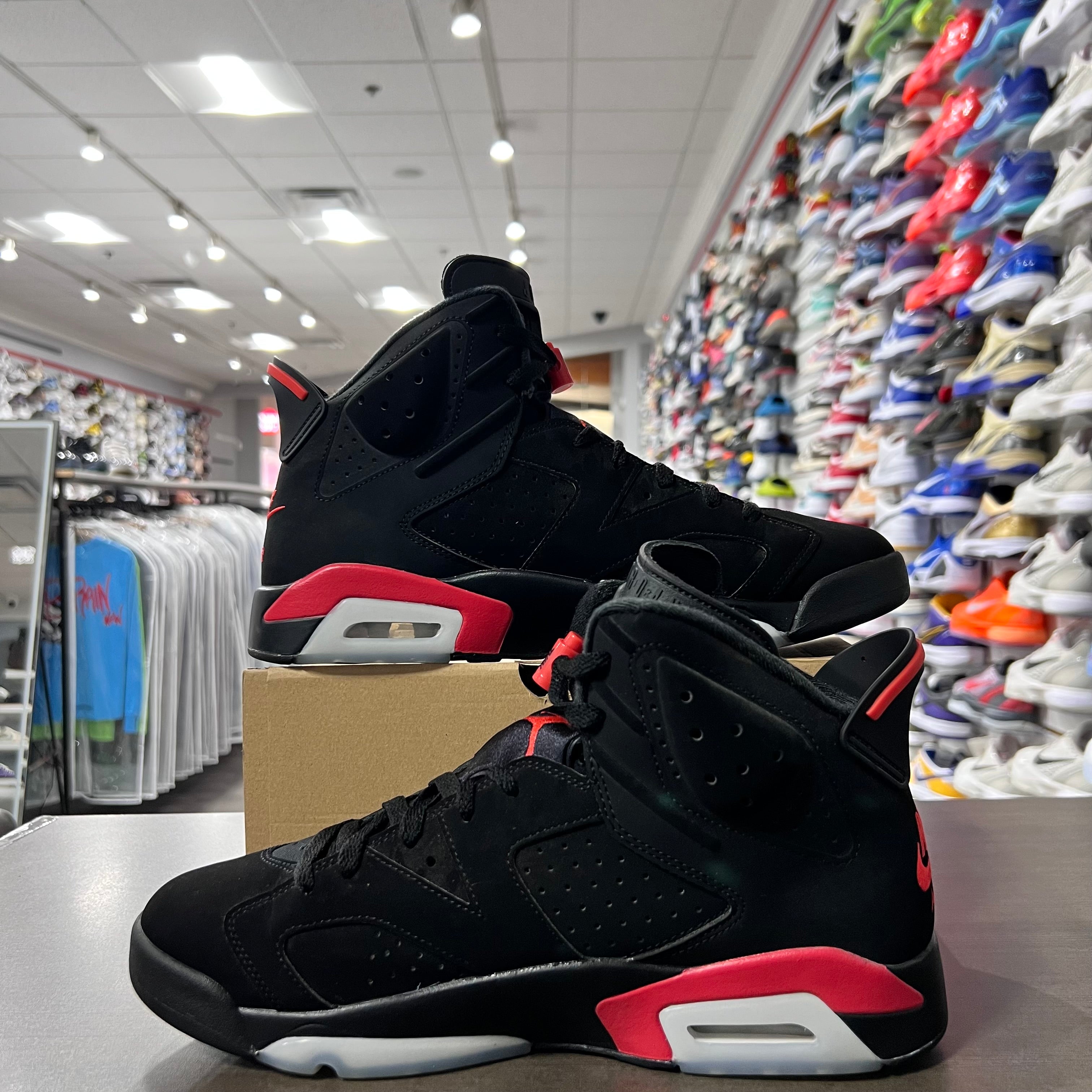 Jordan Retro 6 Mens Salesman (Lightly Worn)