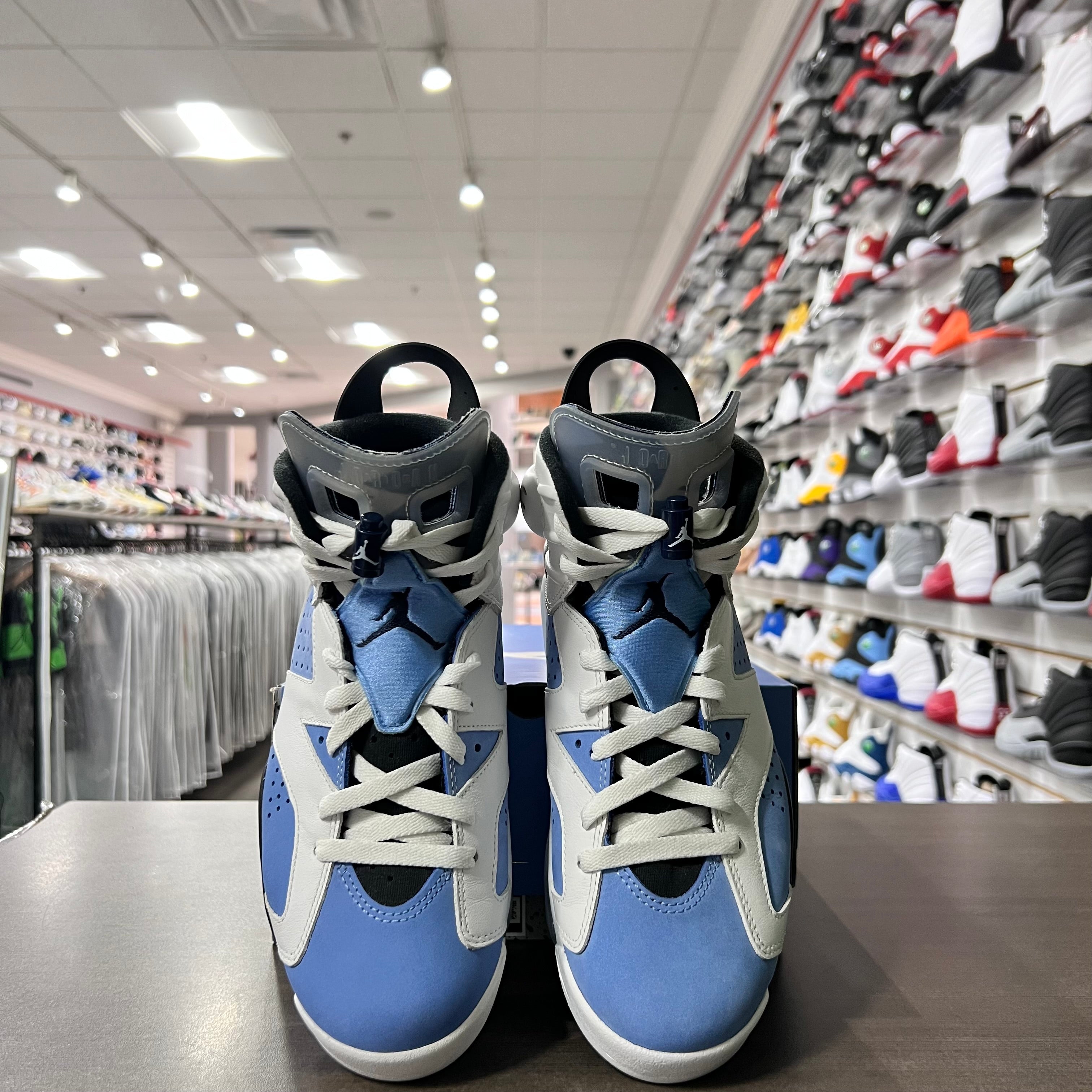 Jordan Retro 6 Mens UNC White (Lightly Worn)