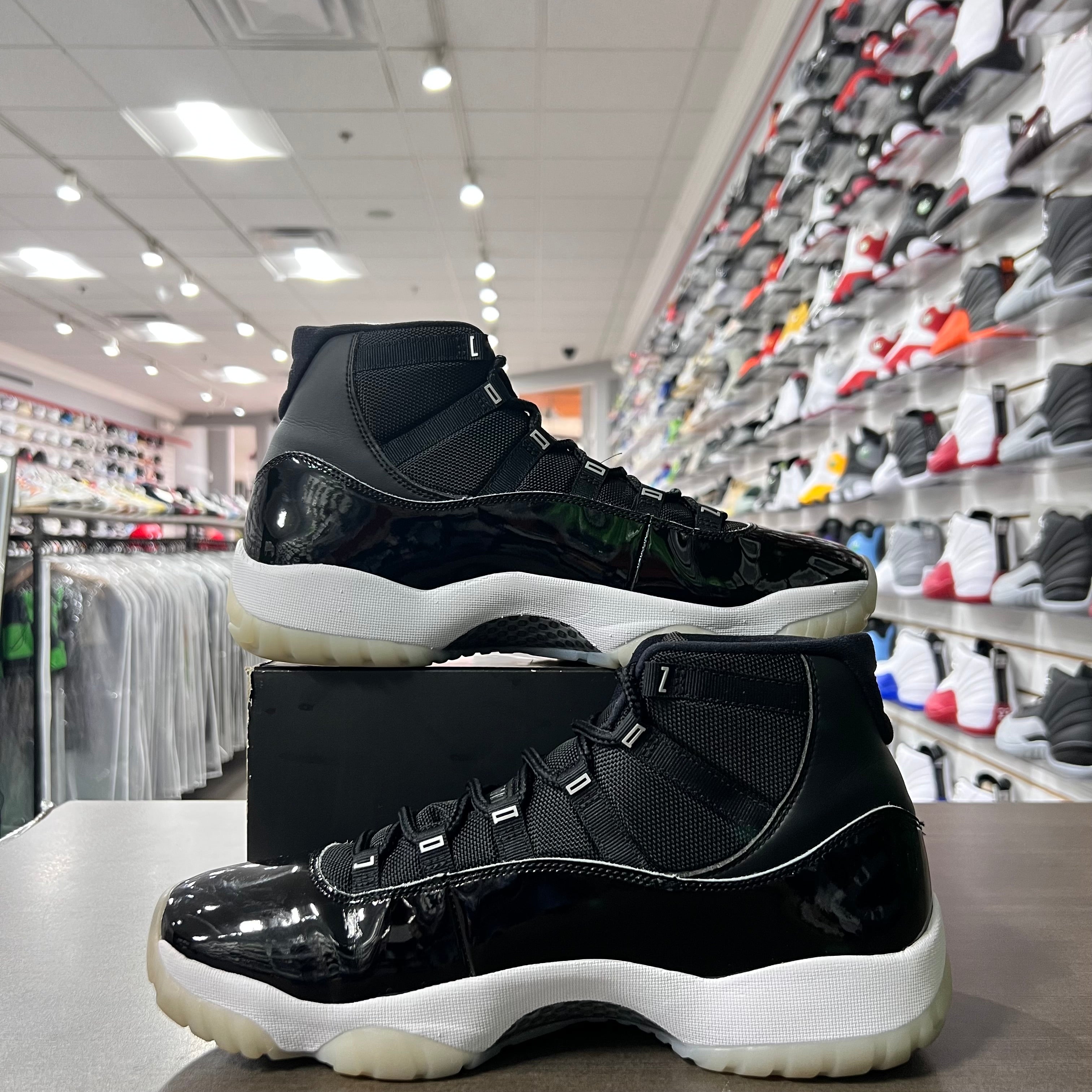 Jordan Retro 11 Mens Jubilee (Lightly Worn)