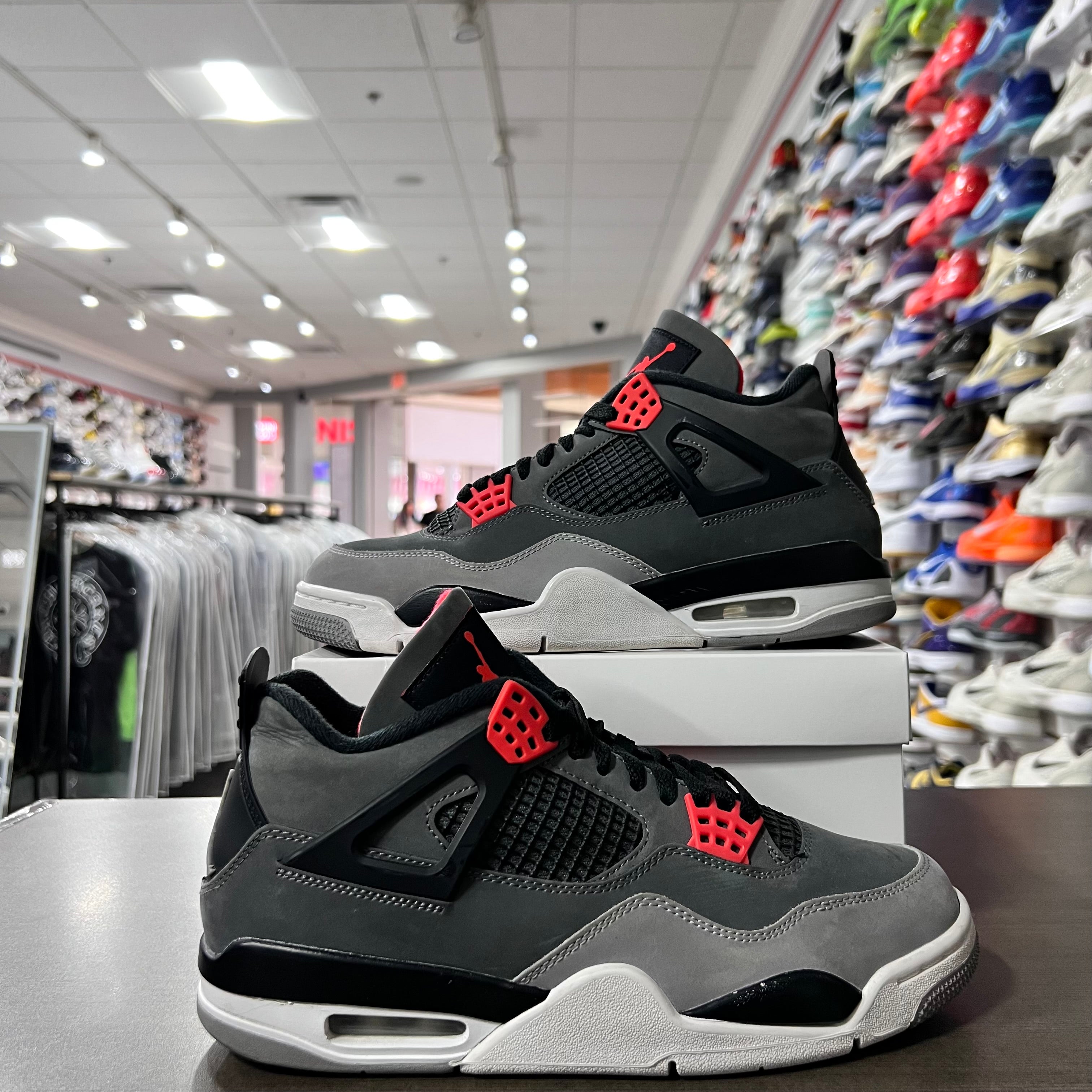 Jordan Retro 4 Mens Infrared (Lightly Worn)