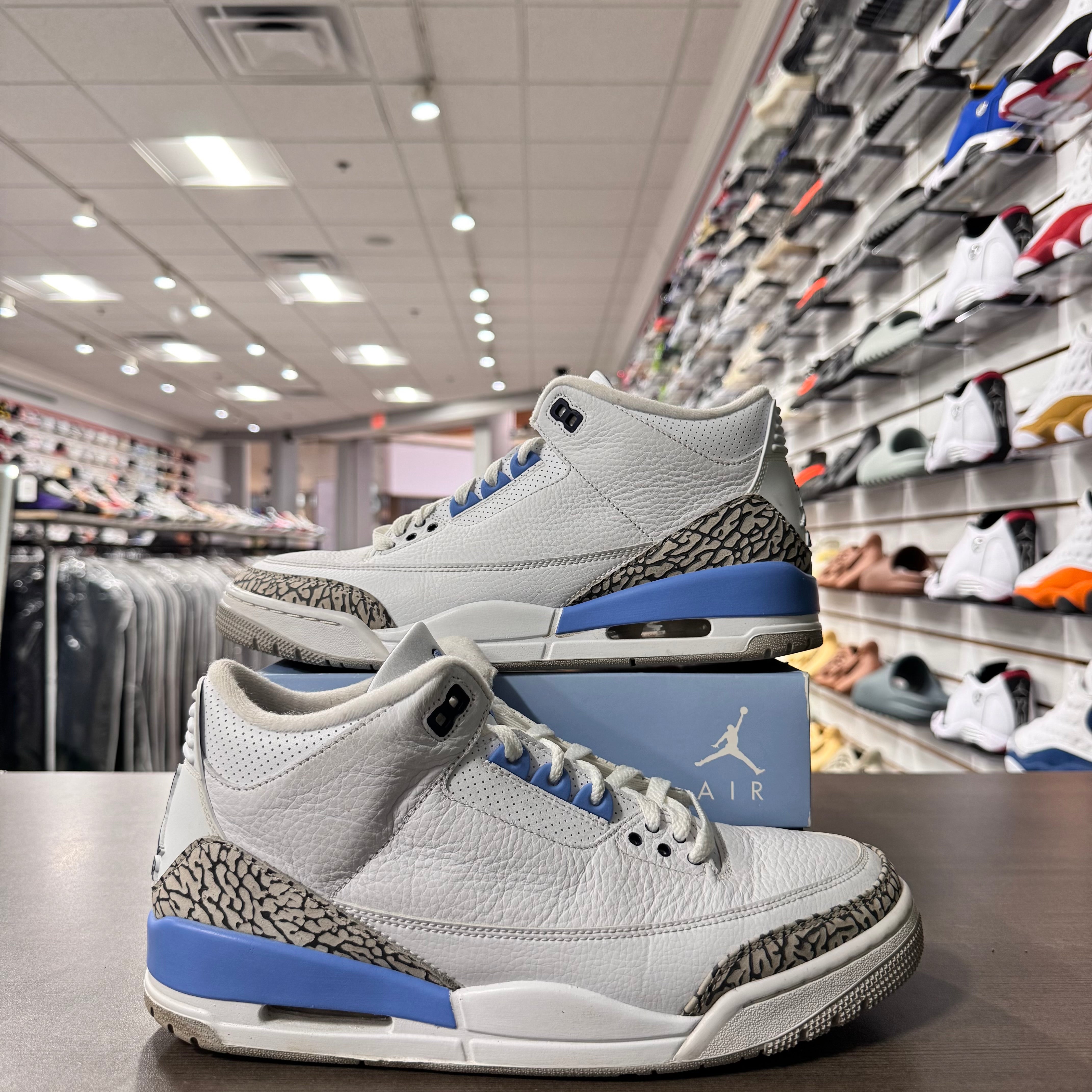 Jordan Retro 3 Mens UNC (Lightly Worn)