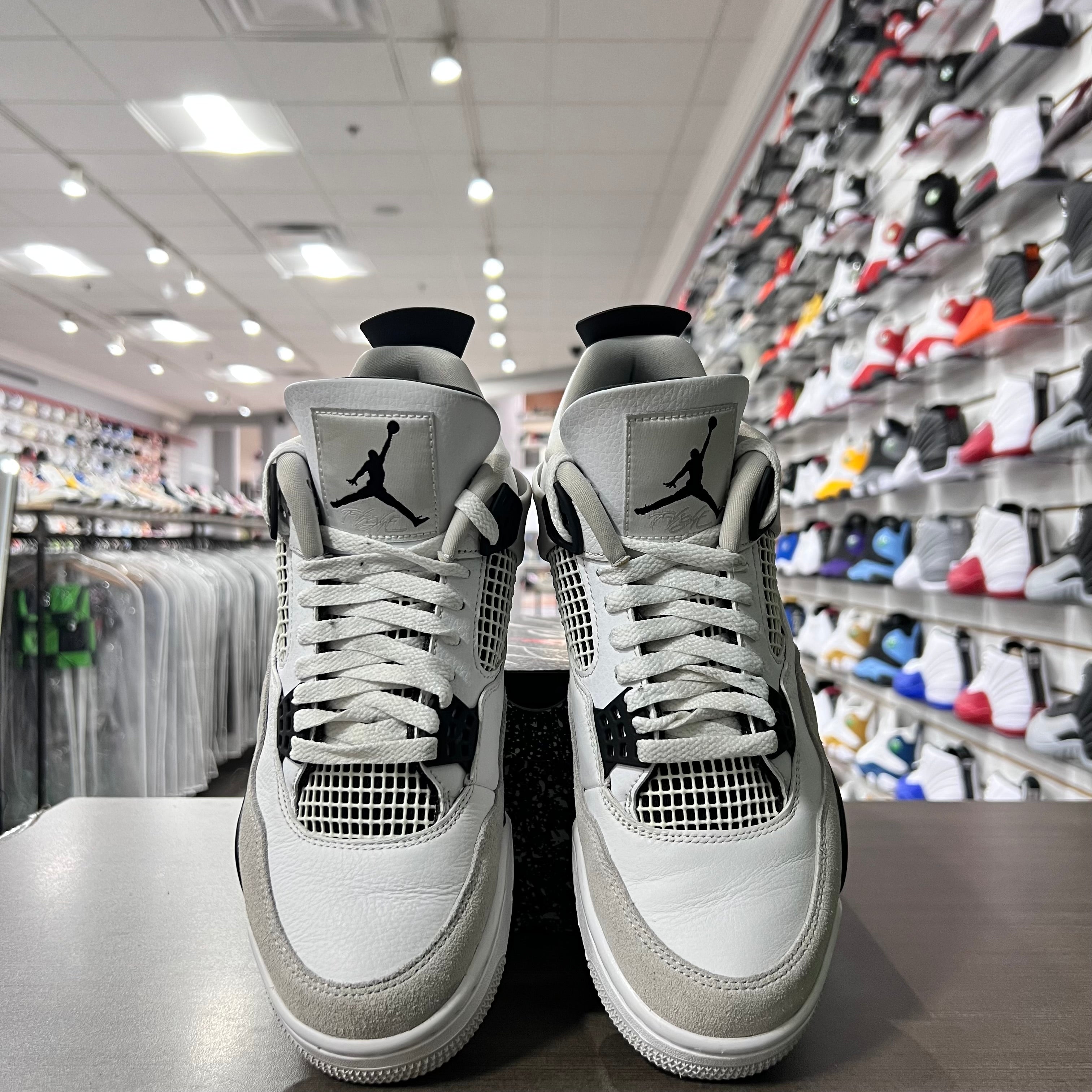 Jordan Retro 4 Mens Military Black (Lightly Worn)