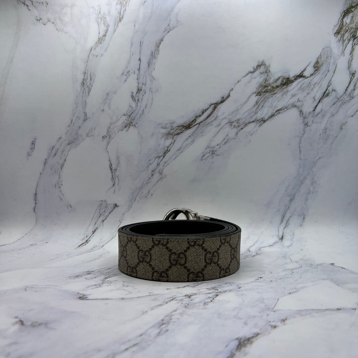 Gucci Belt Reversible GG Buckle (Lightly Worn)