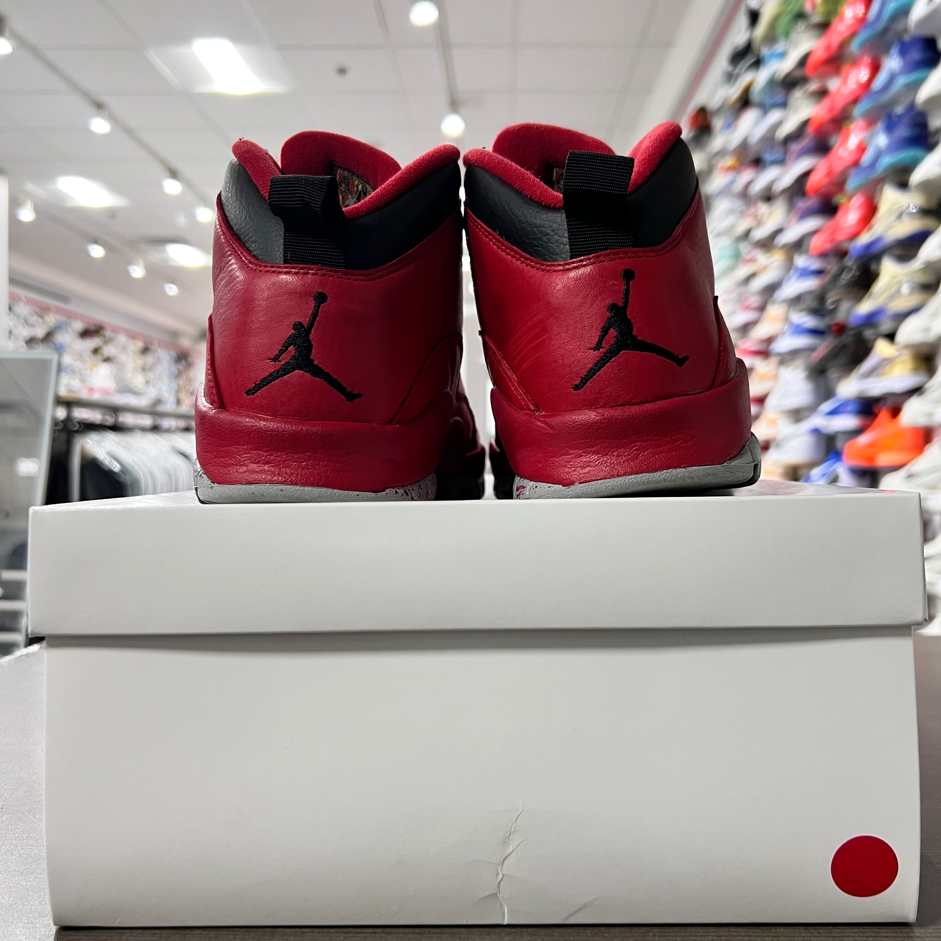 Jordan Retro 10 Mens Bulls Over Broadway (Lightly Worn+Replacement Box)