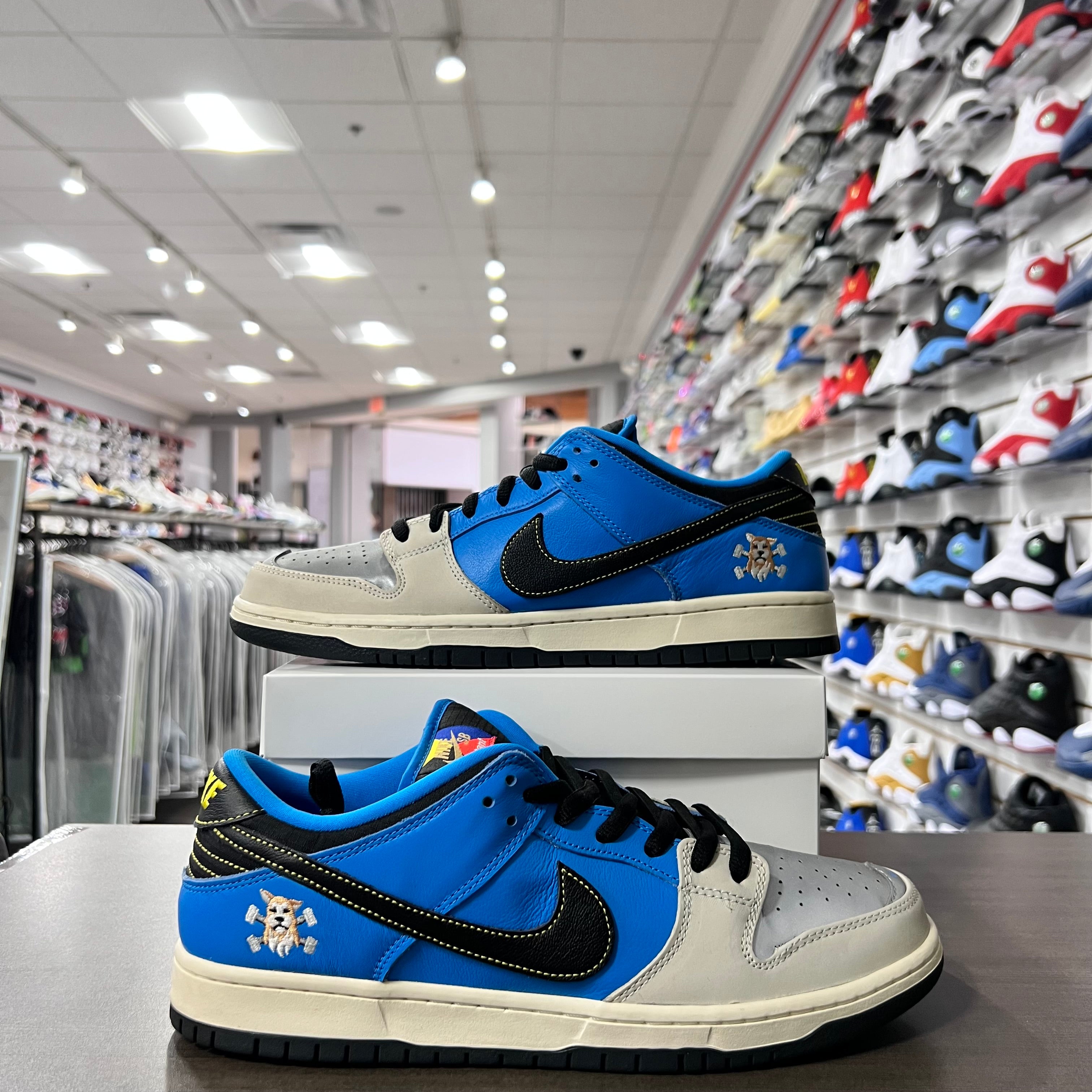 Nike SB Dunk Low Mens Instant Skateboards (Lightly Worn + Replacement Box)