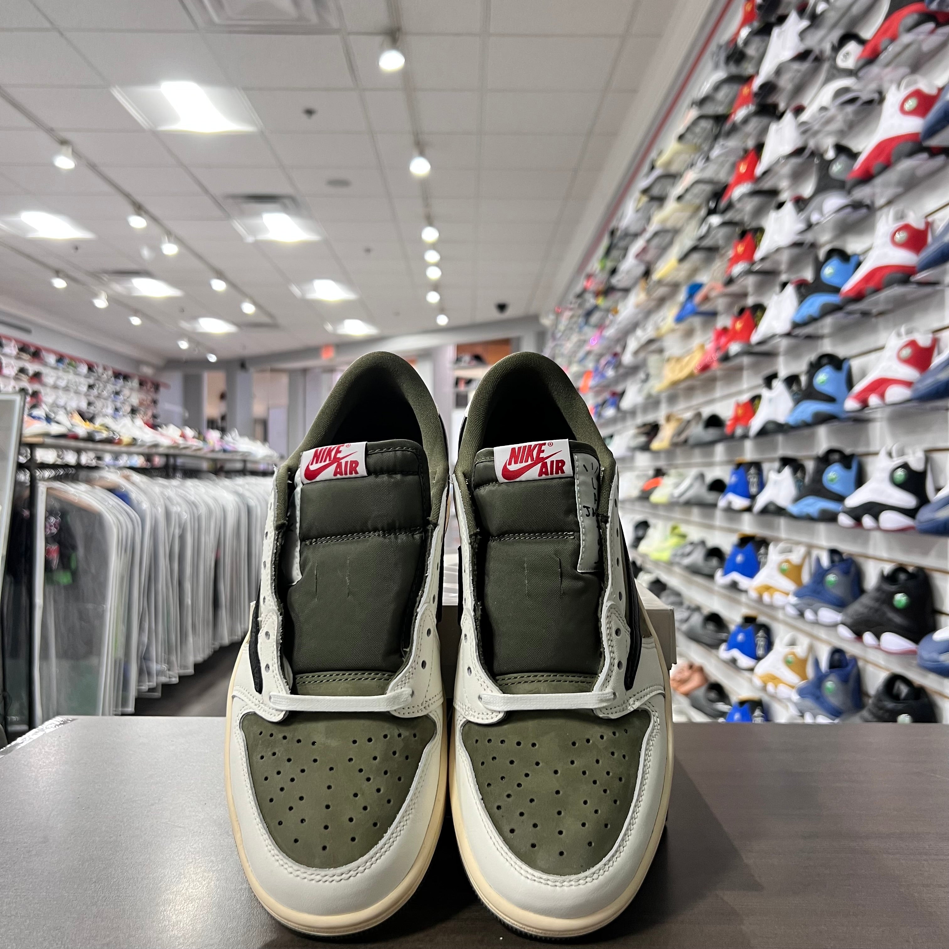Jordan Retro 1 Low Og Mens Travis Scott Medium Olive (Lightly Worn)
