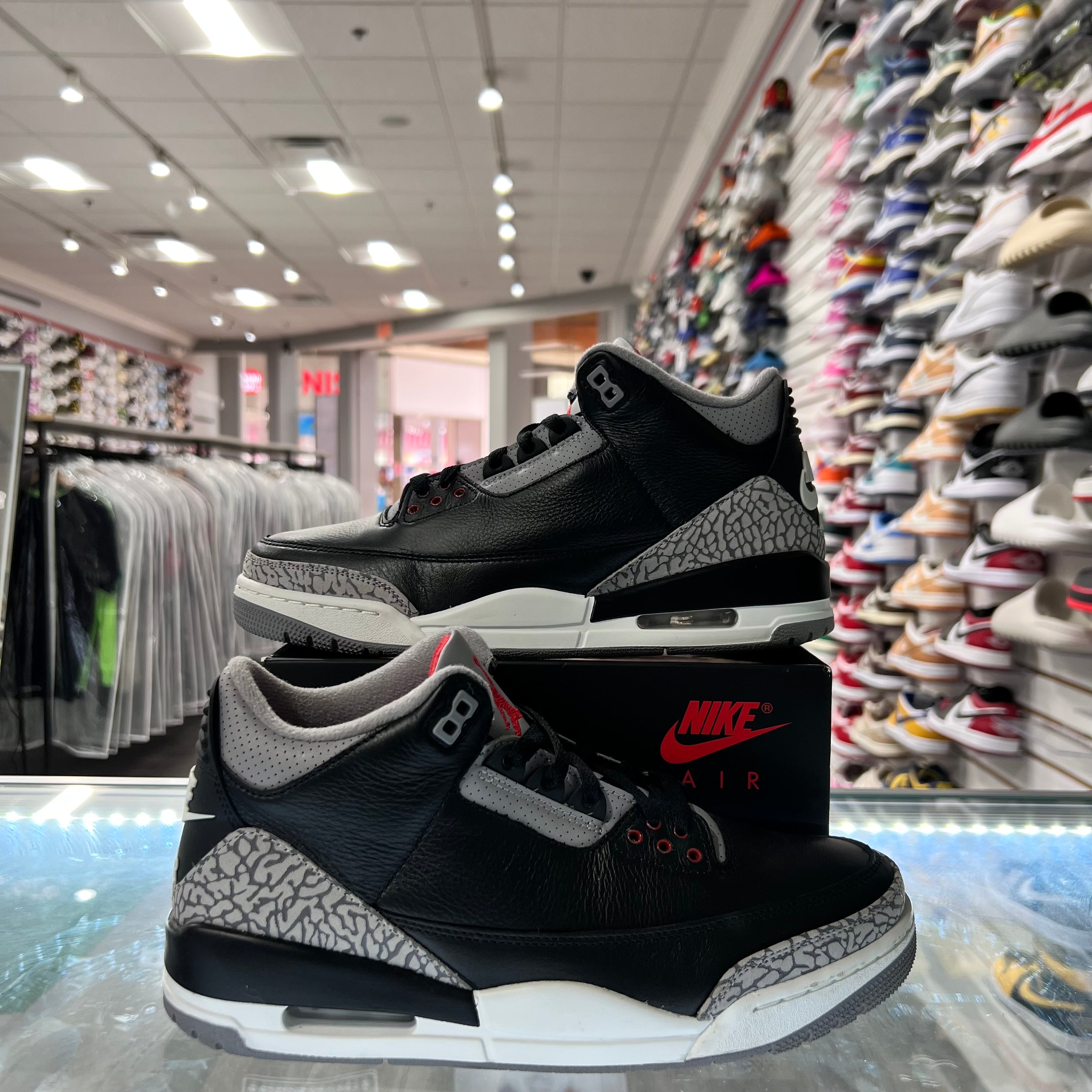 Jordan Retro 3 Mens Black Cement (2024)(Lightly Worn)