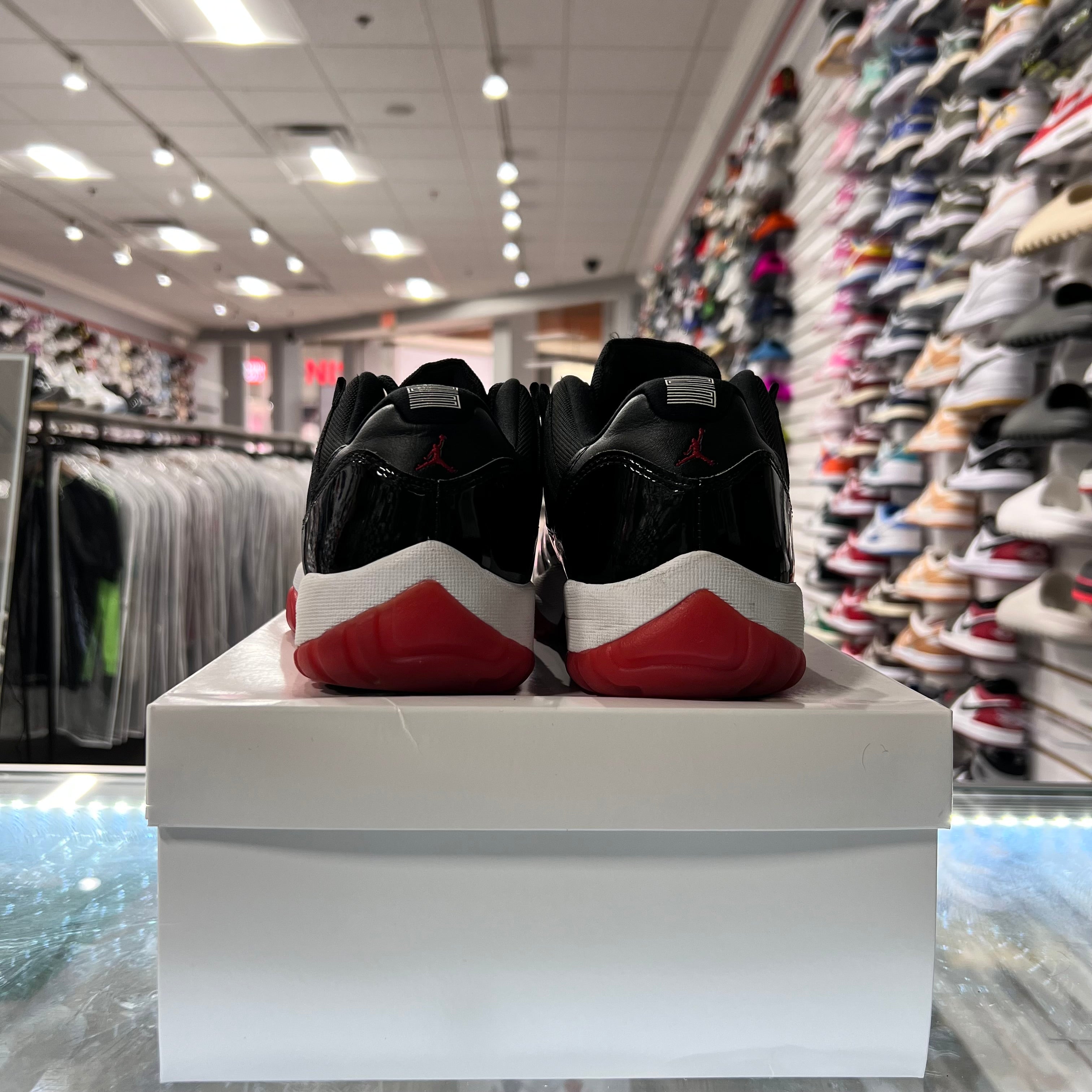 Jordan Retro 11 Low Mens Bred (Lightly Worn+Replacement Box)