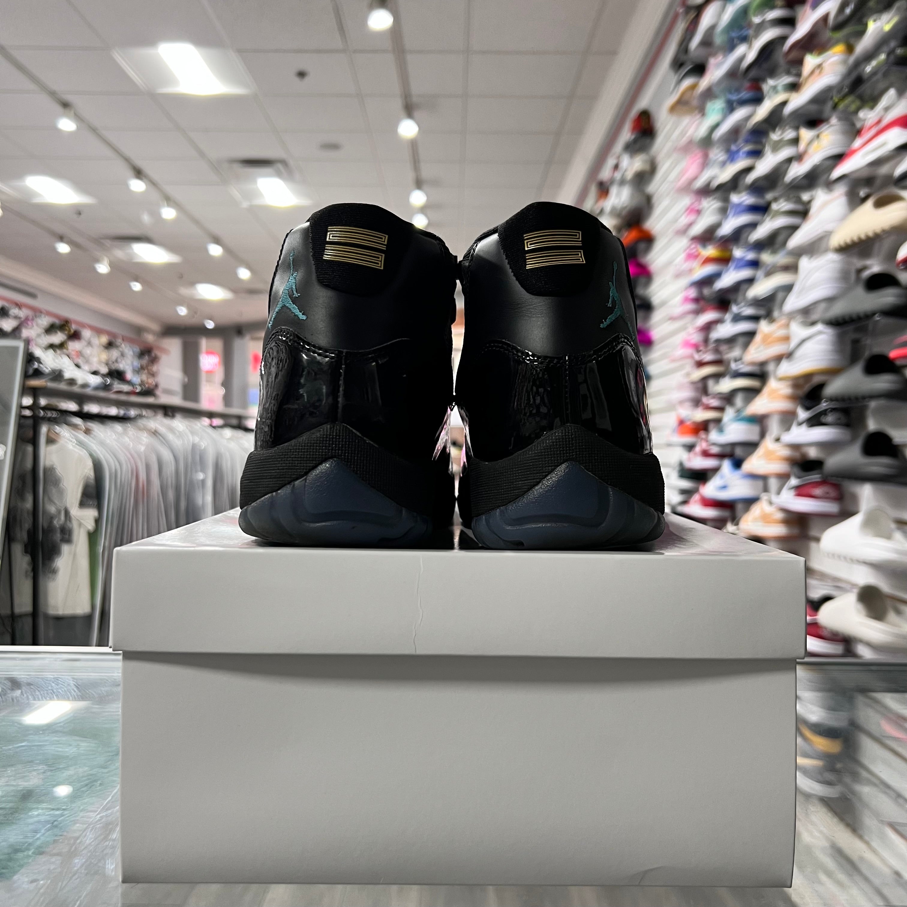Jordan Retro 11 Mens Gamma (Lightly Worn+Replacement Box)