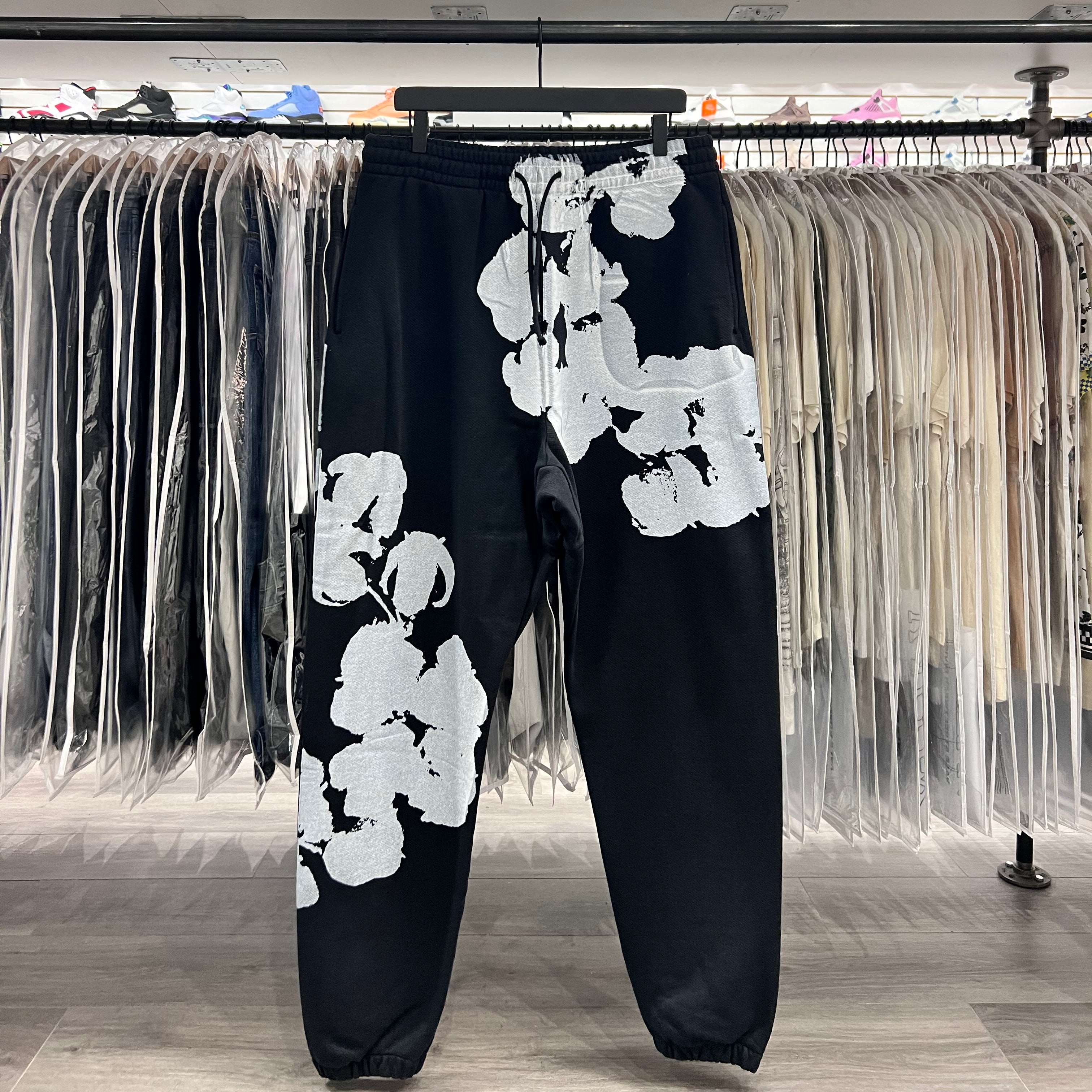 Denim Tears Big Cotton Wreath Sweatpants Black