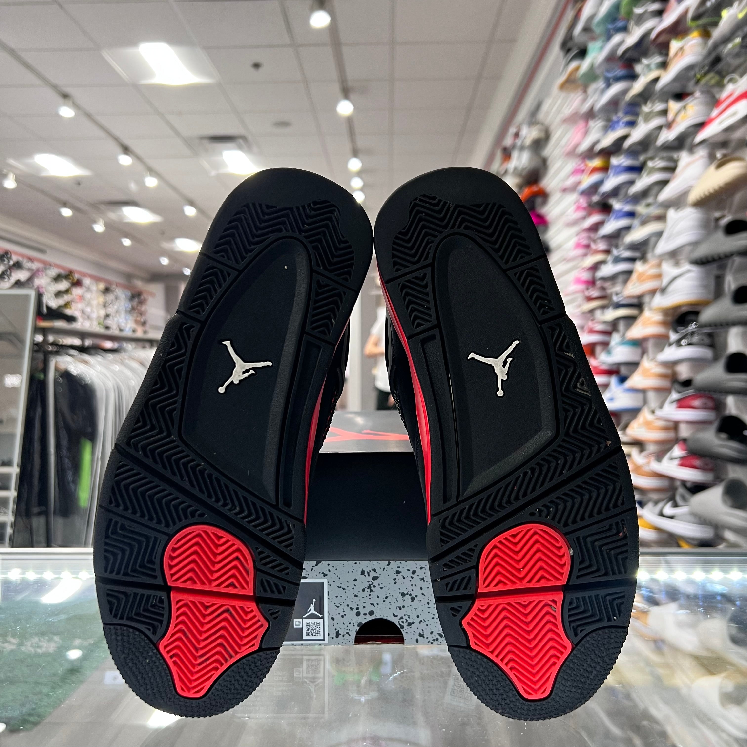 Jordan Retro 4 Mens Red Thunder (Lightly Worn)