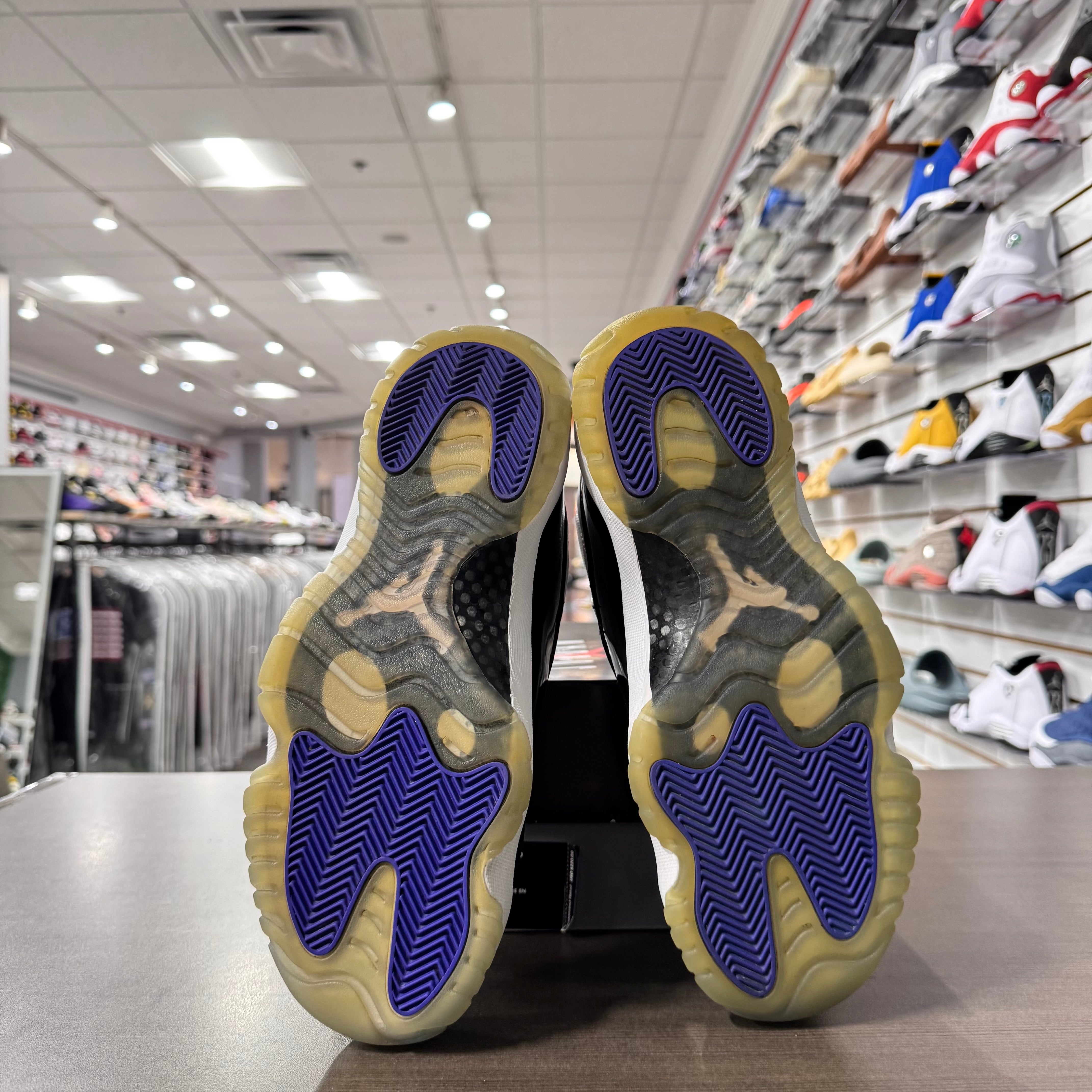 Jordan Retro 11 Mens Concord (Lightly Worn)