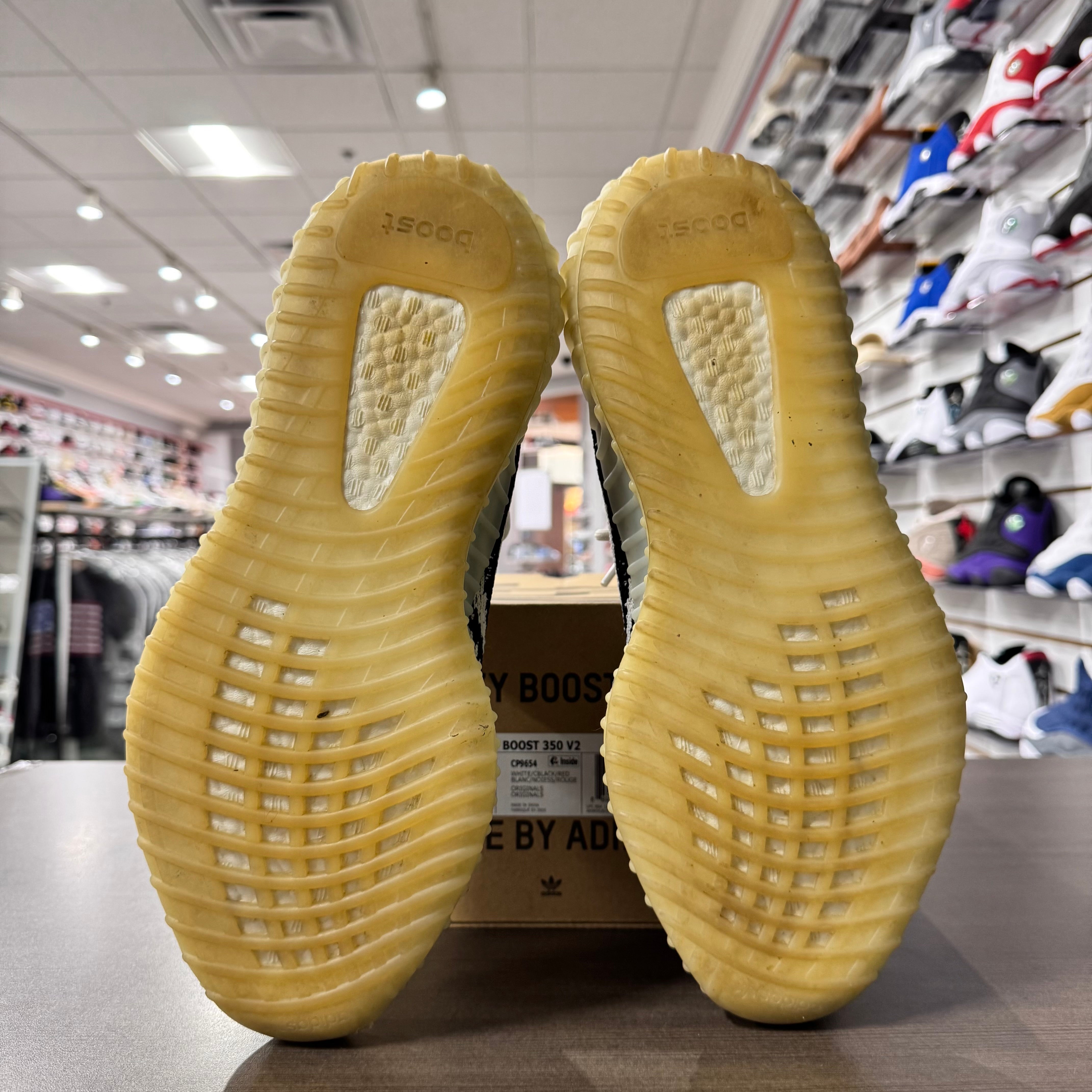 Yeezy 350 V2 Zebra (Lightly Worn)