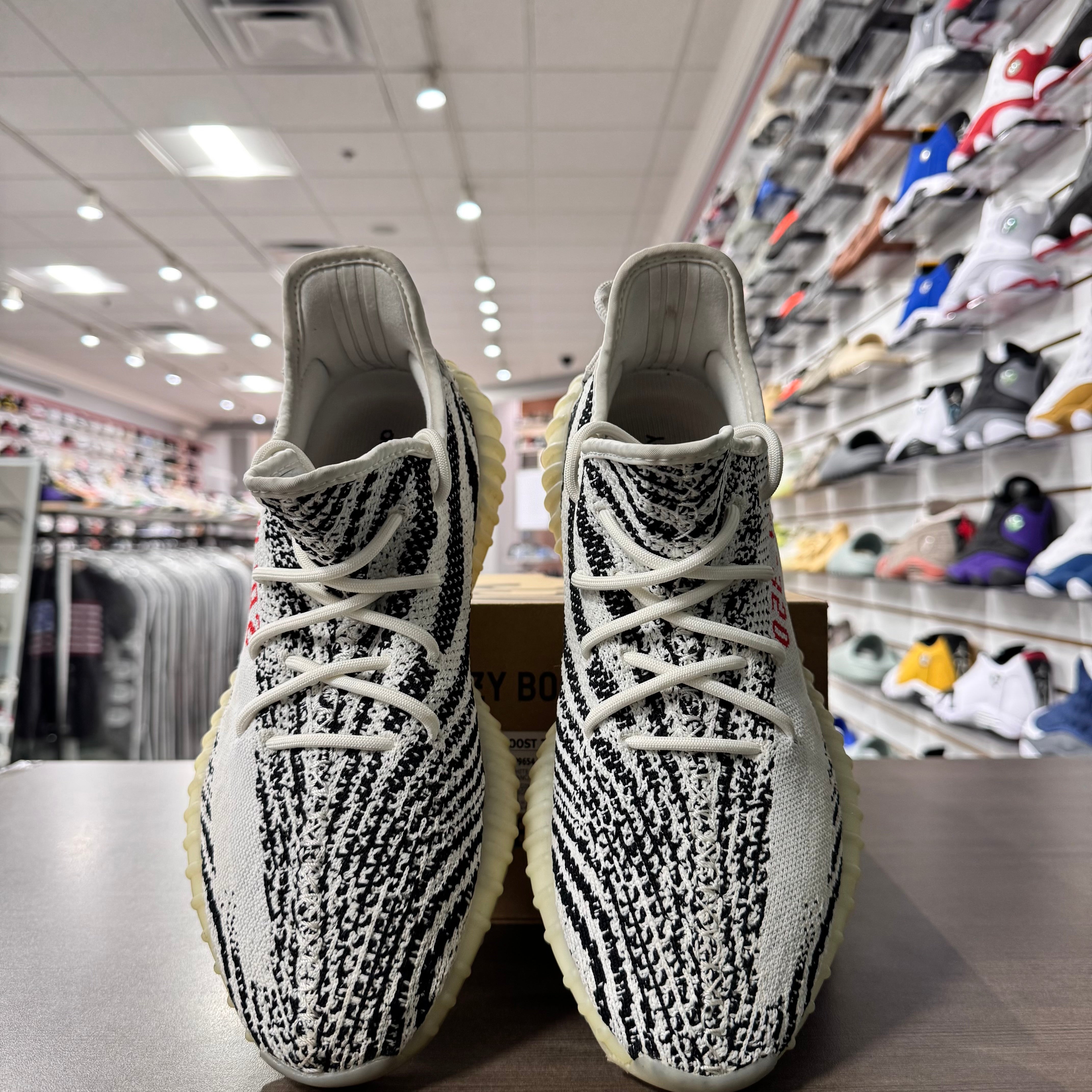 Yeezy 350 V2 Zebra (Lightly Worn)