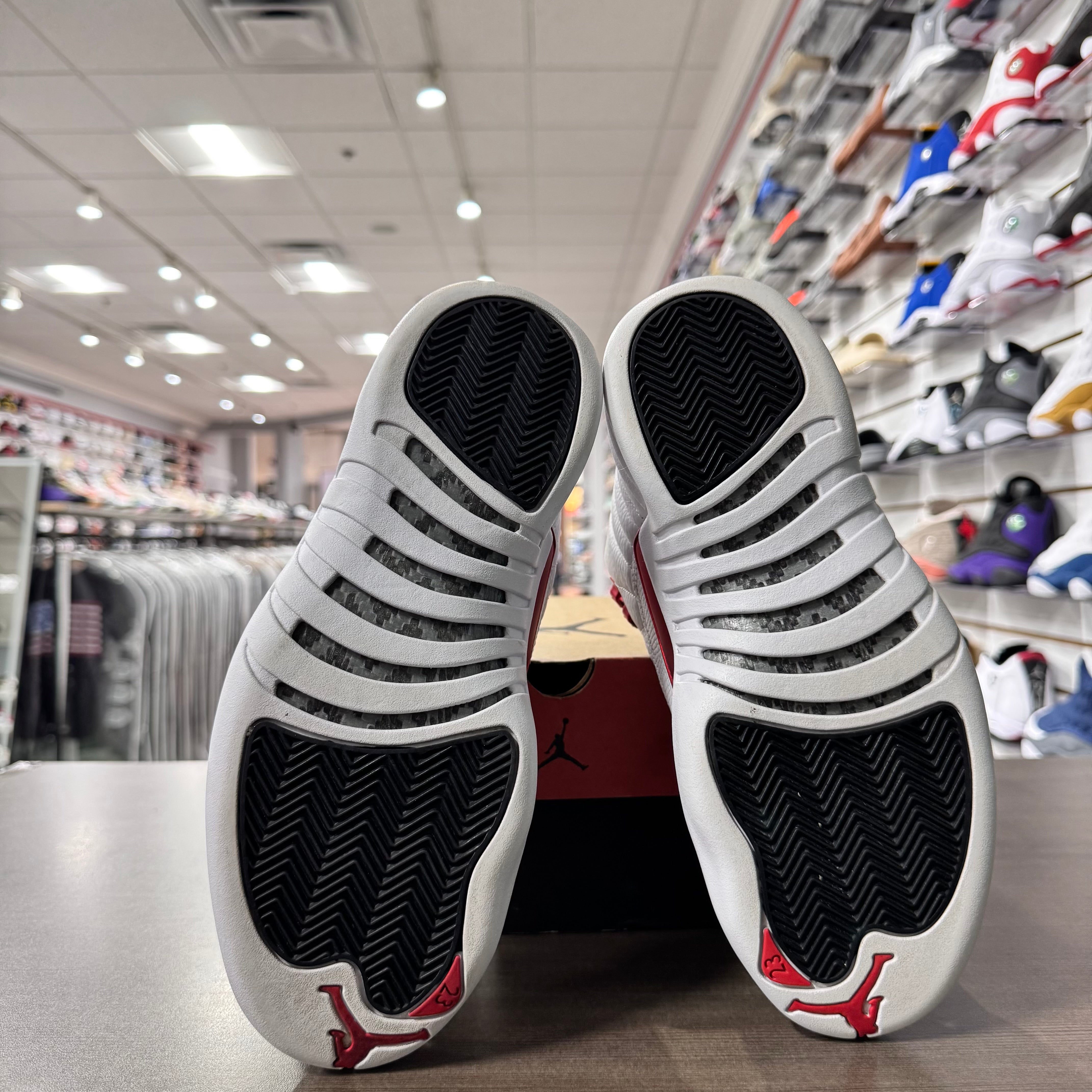 Jordan Retro 12 Mens Twist (Lightly Worn)