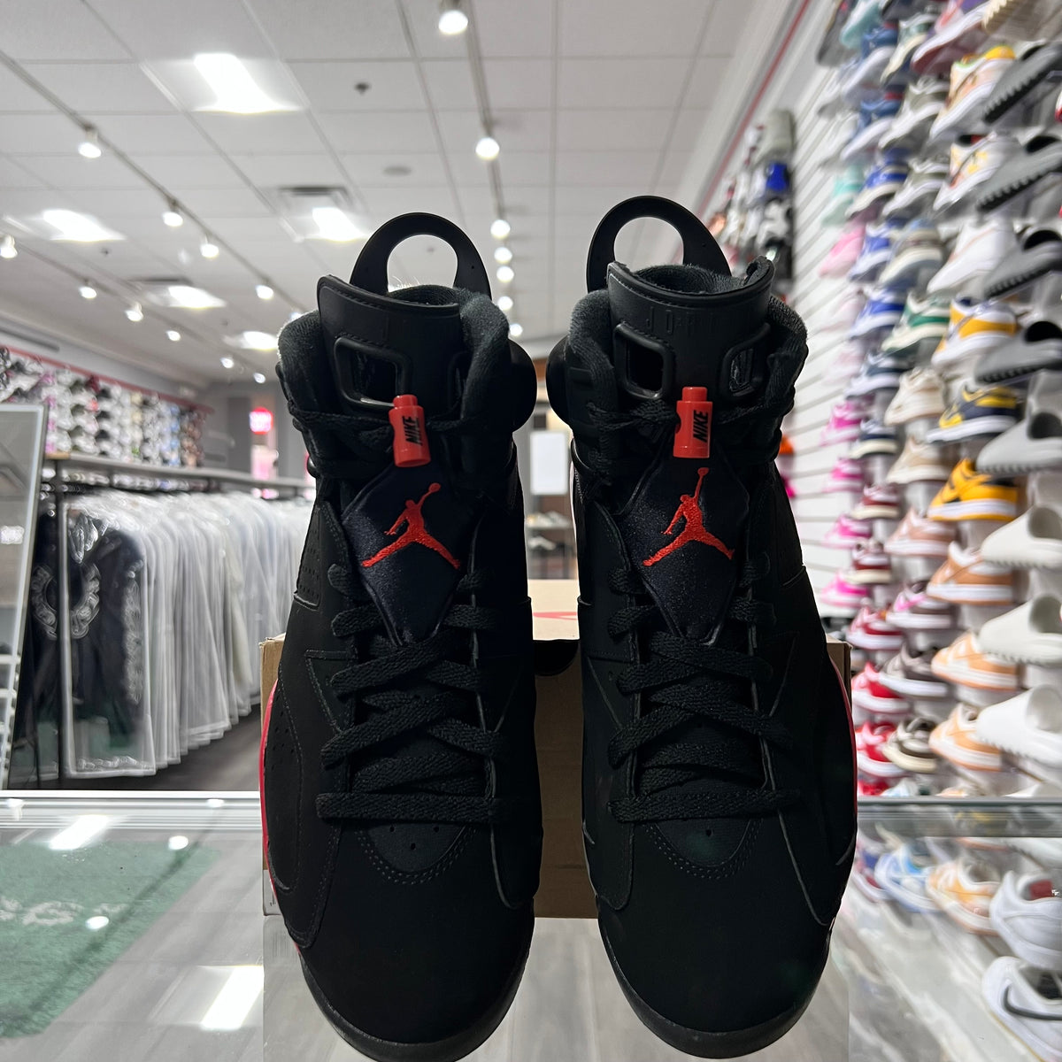 Jordan Retro 6 Mens Infrared Salesman (Lightly Worn)