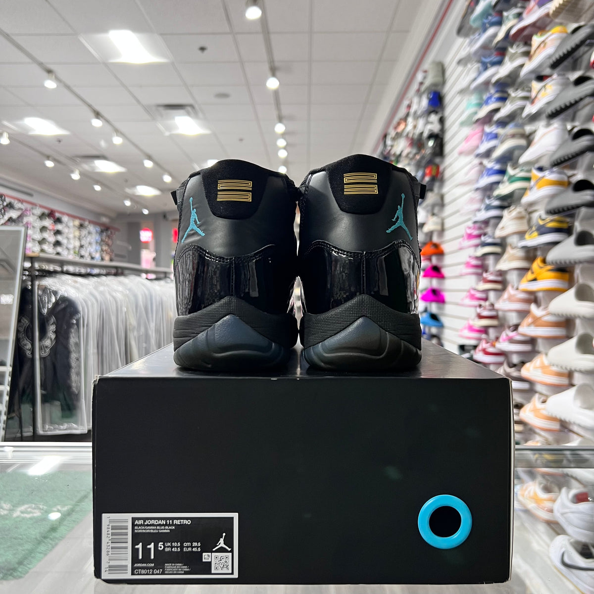 Jordan Retro 11 Mens Gamma (Lightly Worn)