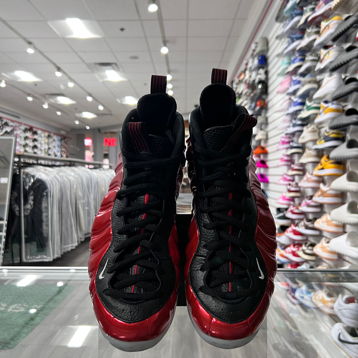 Nike Air Foamposite One Metallic Red (2023)(Lightly Worn)
