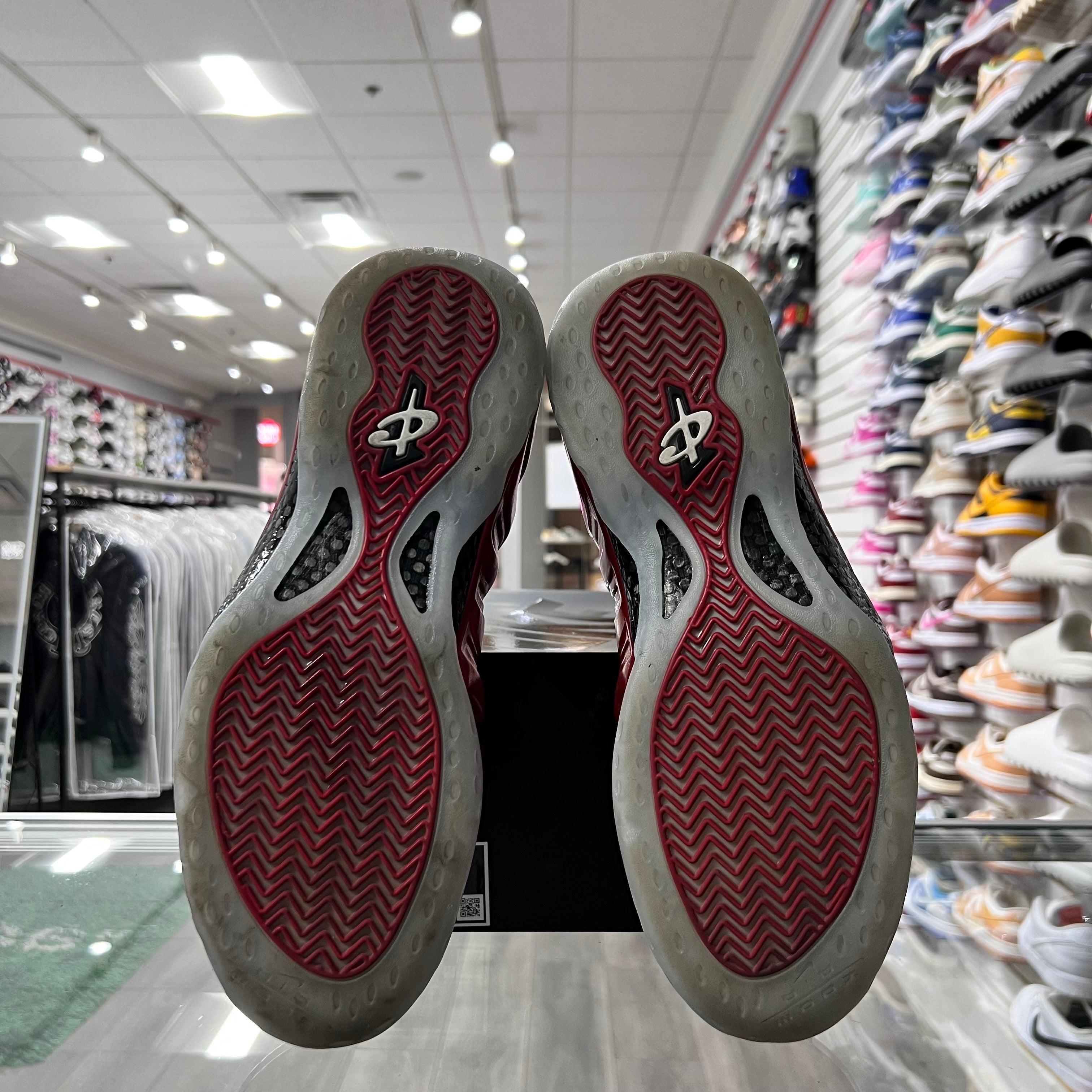 Nike Air Foamposite One Metallic Red (2023)(Lightly Worn)