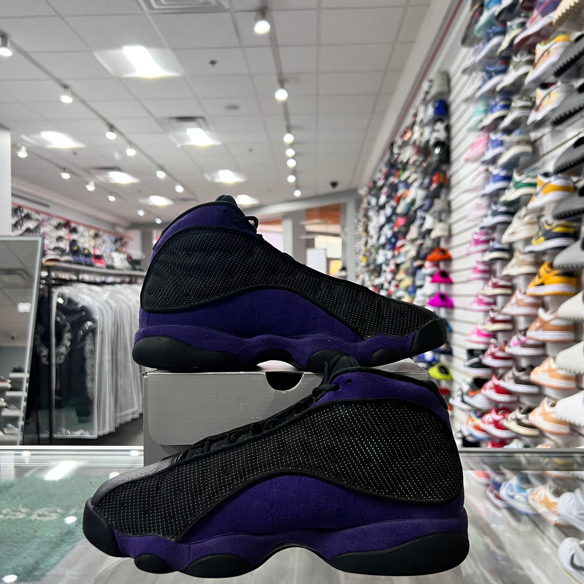 Jordan Retro 13 Mens Court Purple (Lightly Worn)