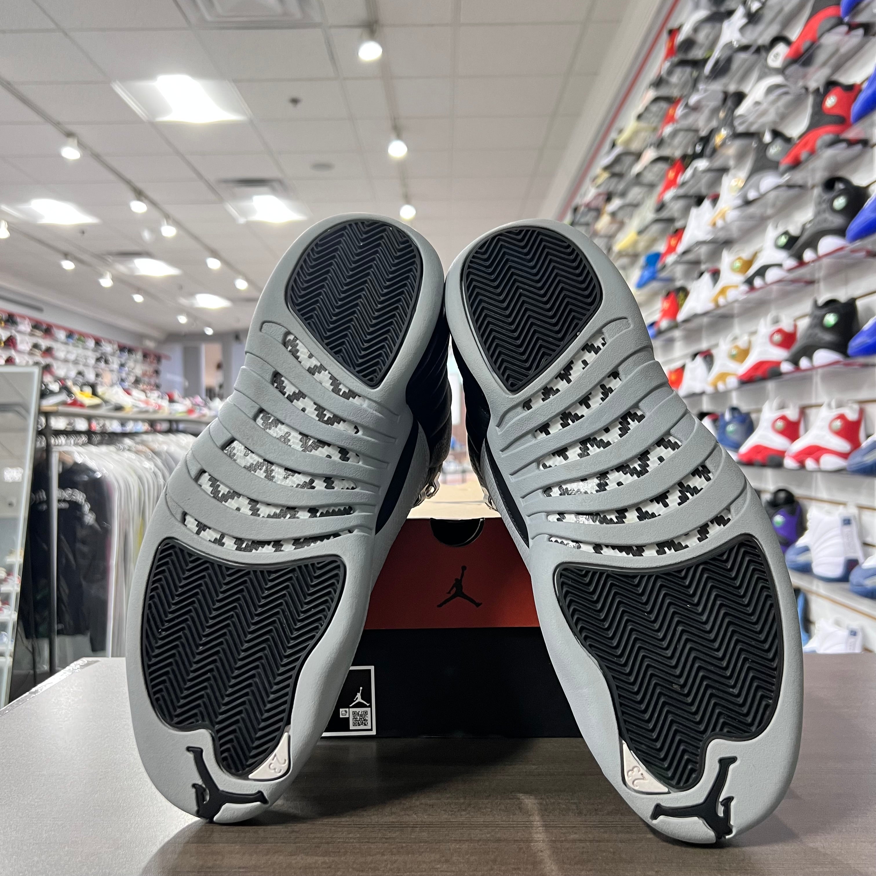 Jordan Retro 12 Mens Baron (Lightly Worn)