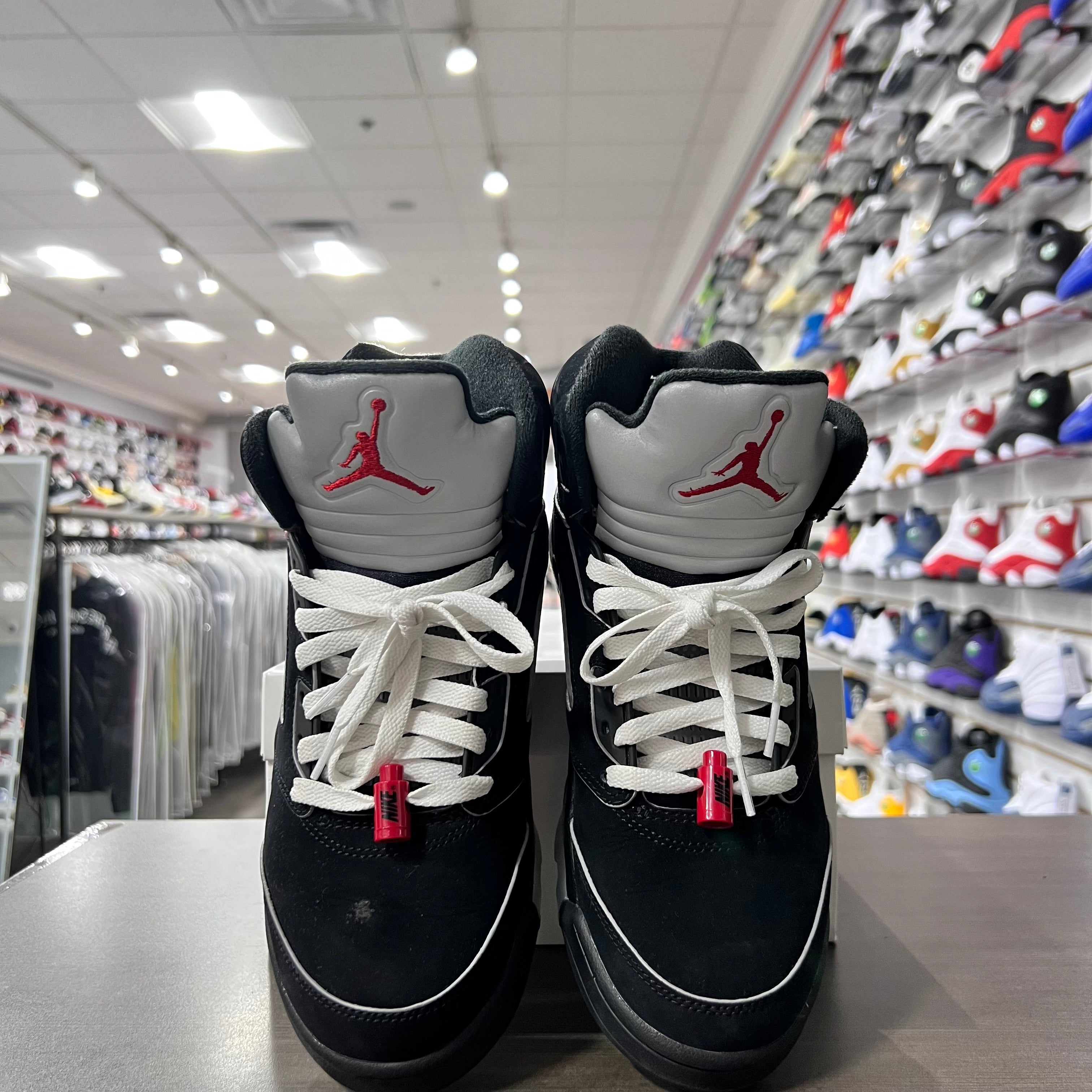 Jordan Retro 5 Mens Black Metallic Reimagined (Lightly Worn+Replacement Box)