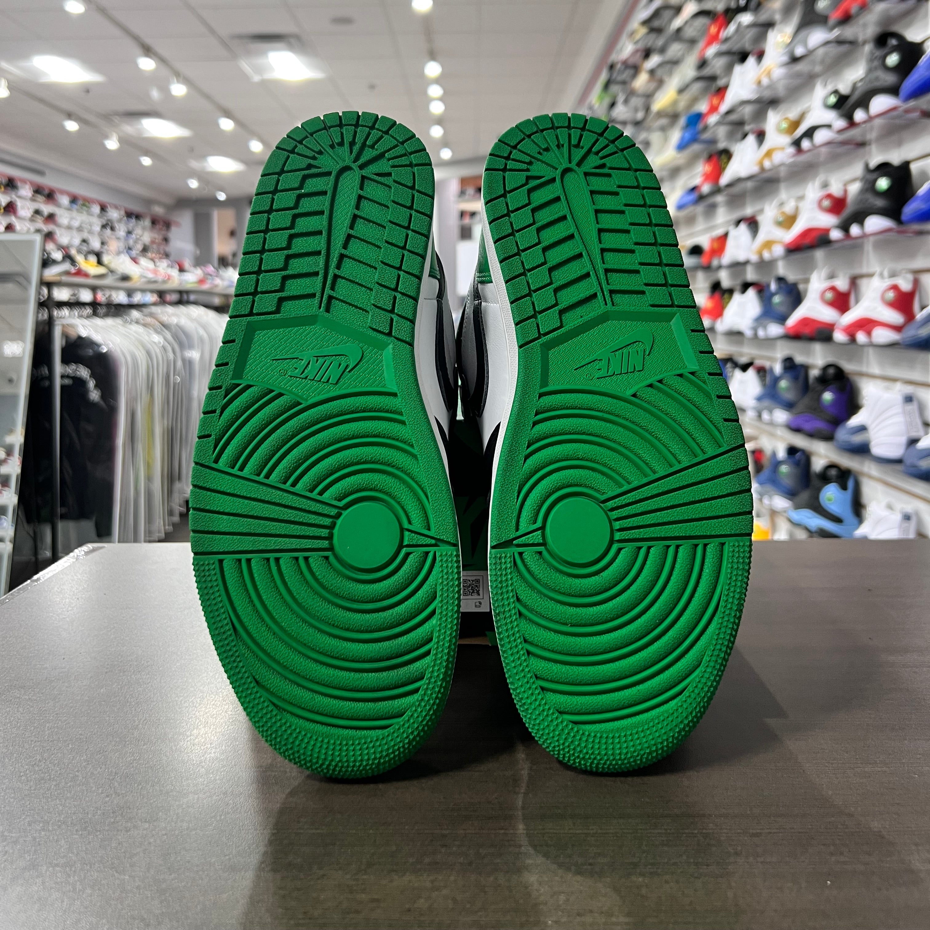 Jordan Retro 1 High Og Mens Lucky Green (Lighlty Worn)